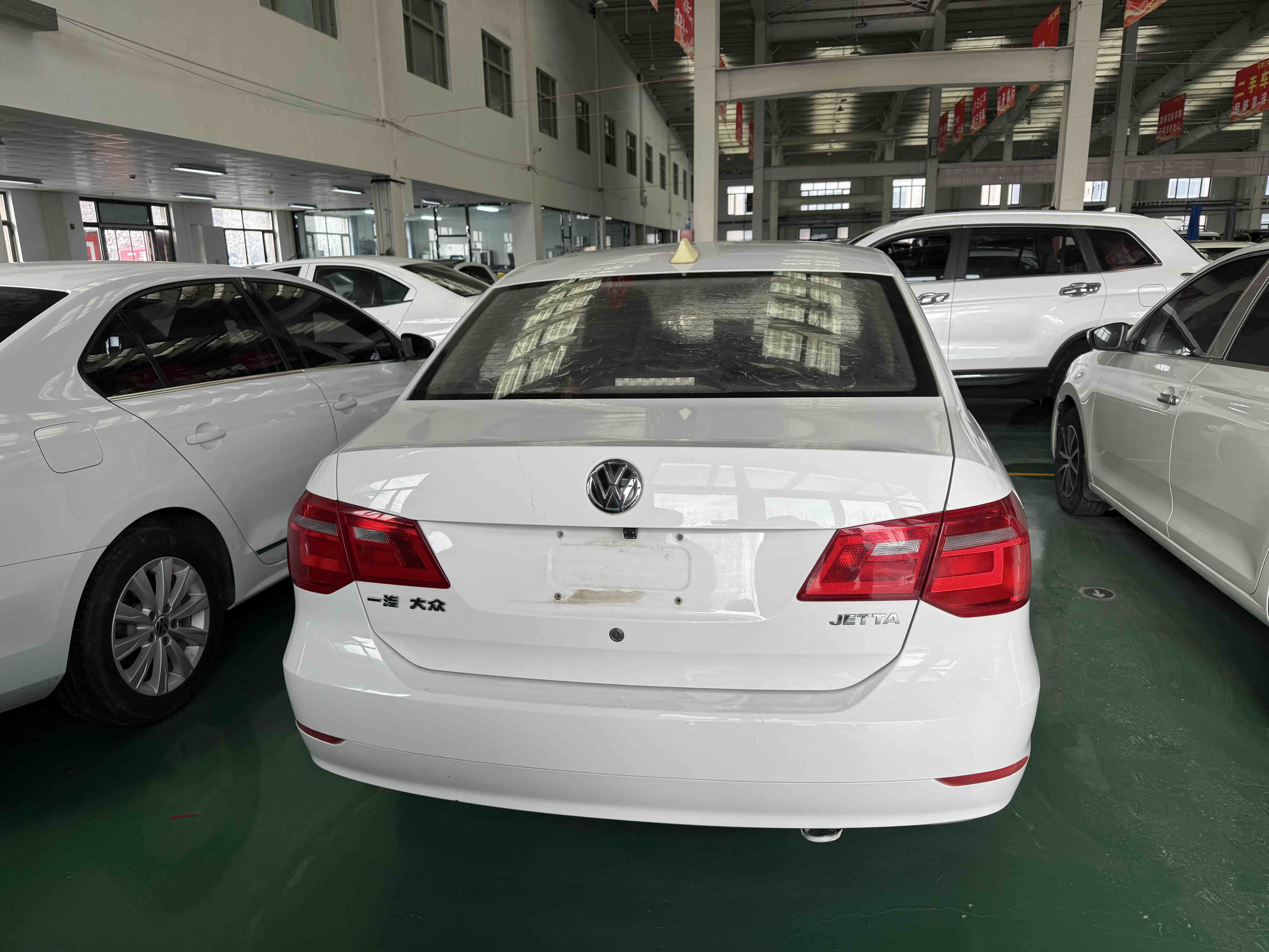 Volkswagen Jetta 2016 immagine di auto #7