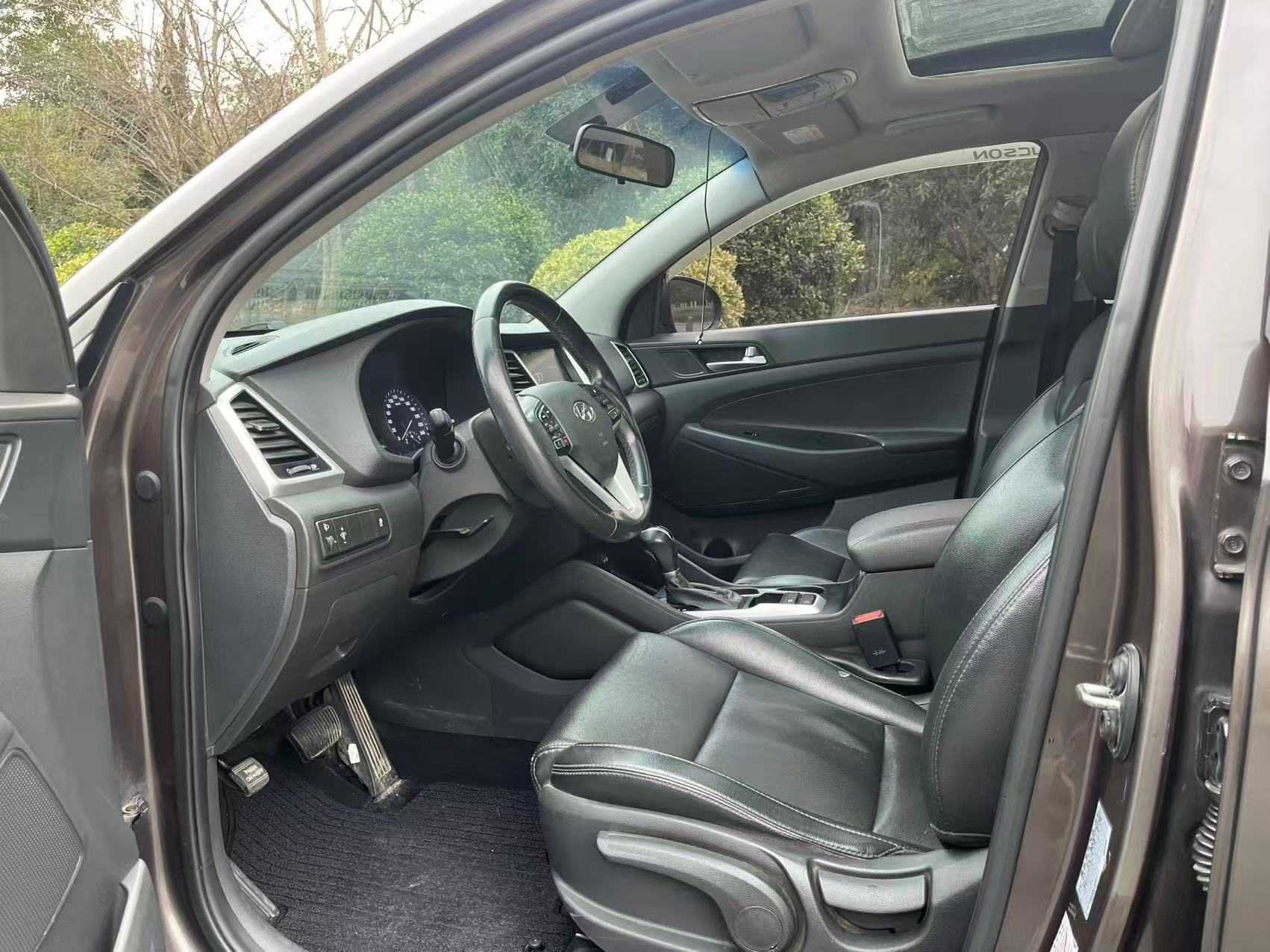 Hyundai Tucson 2017 immagine di auto #7