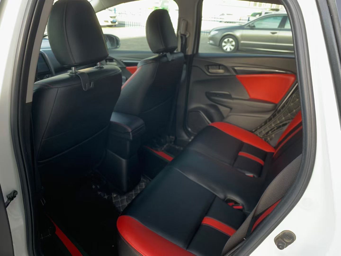 Honda Fit 2018 car image #7