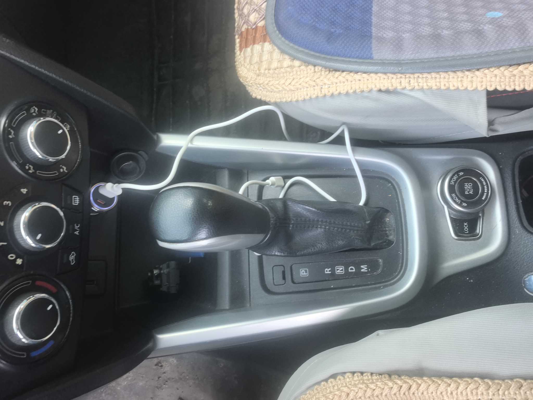 Suzuki Vitara 2019 imagen de coche #7