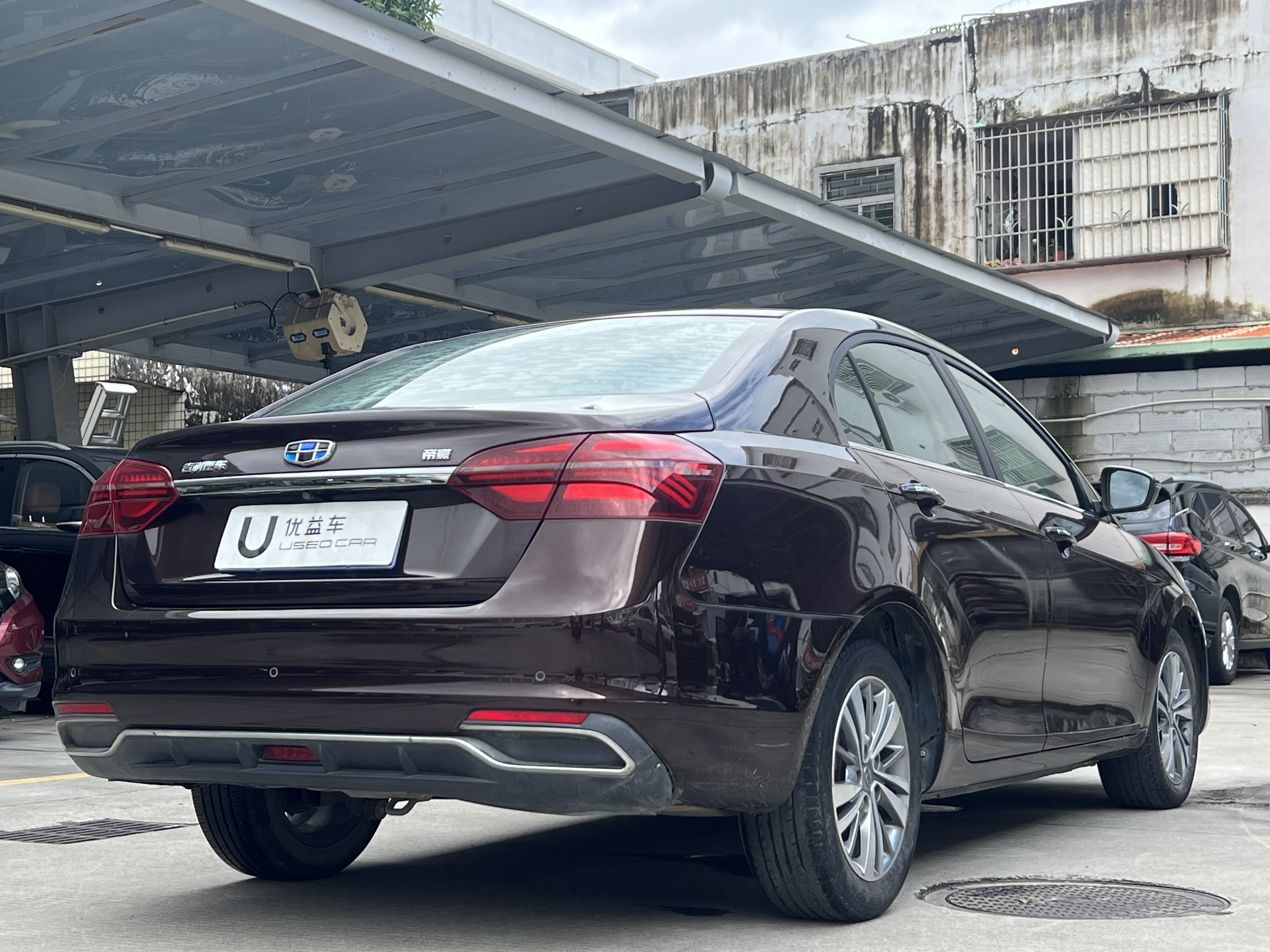 GEELY Emgrand 2018 car image #7