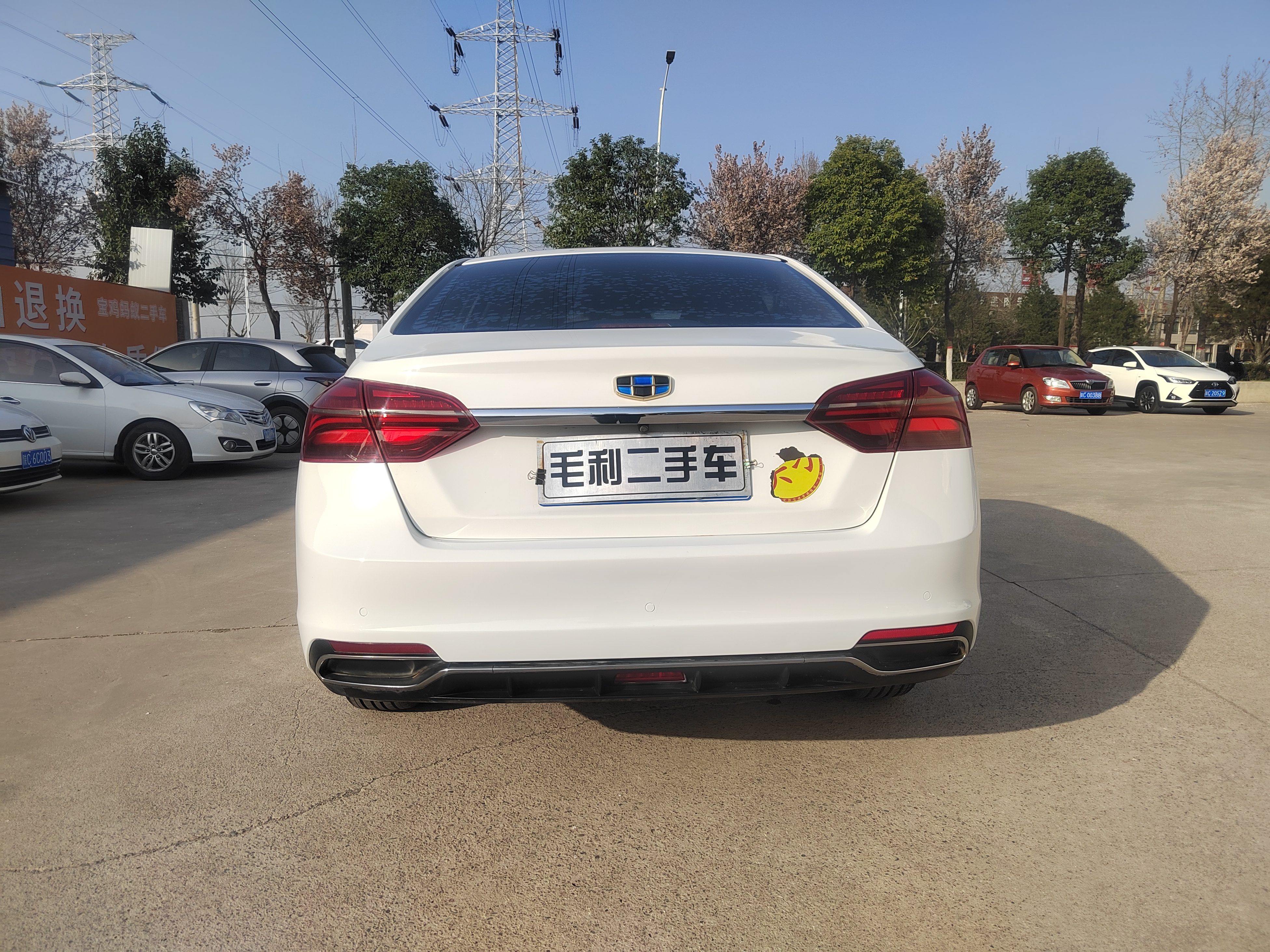 Emgrand 2018 #7 Emgrand 2018 car image #7