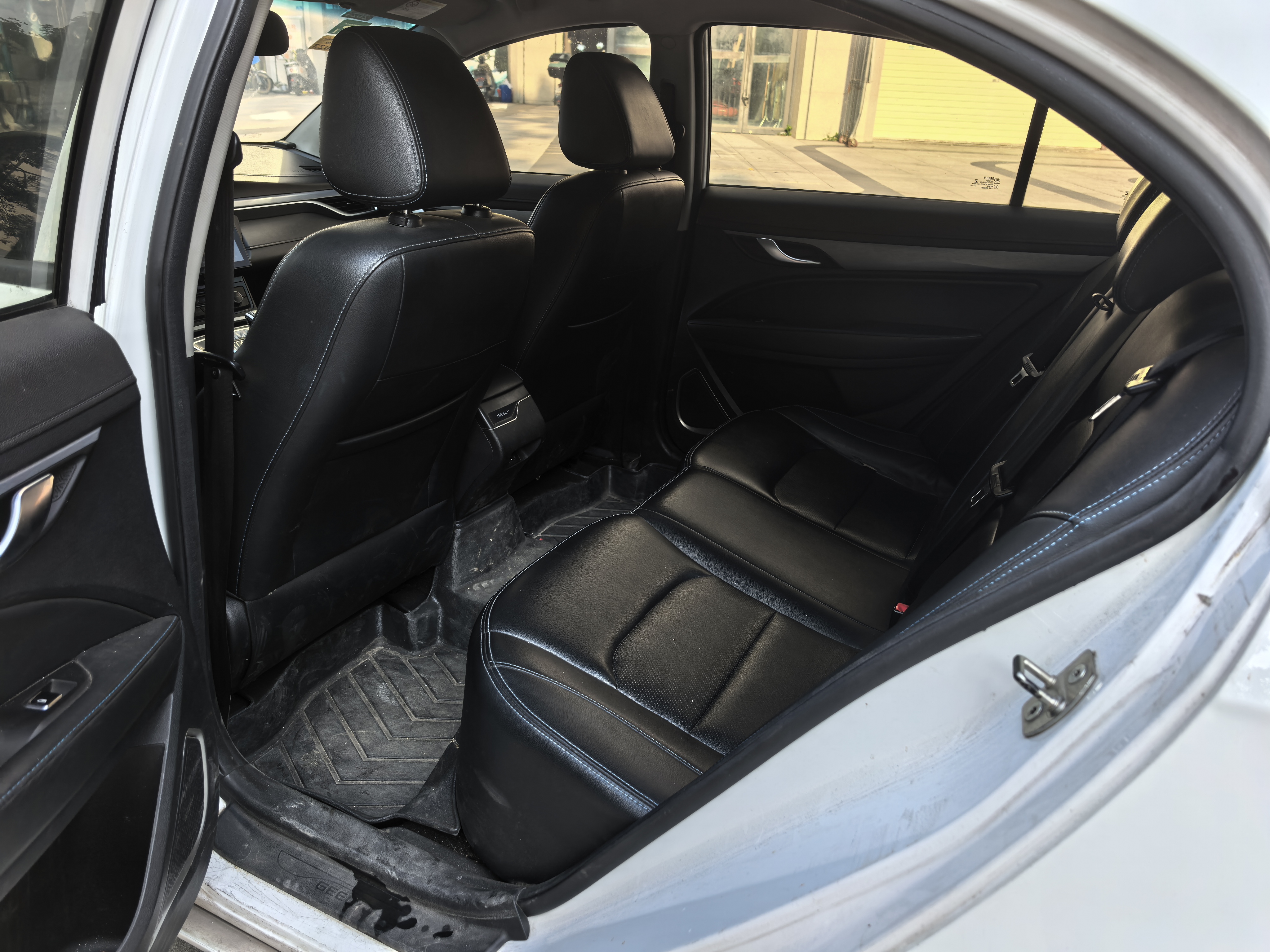 GEELY Emgrand New Energy 2018 #7 GEELY Emgrand New Energy 2018 car image #7