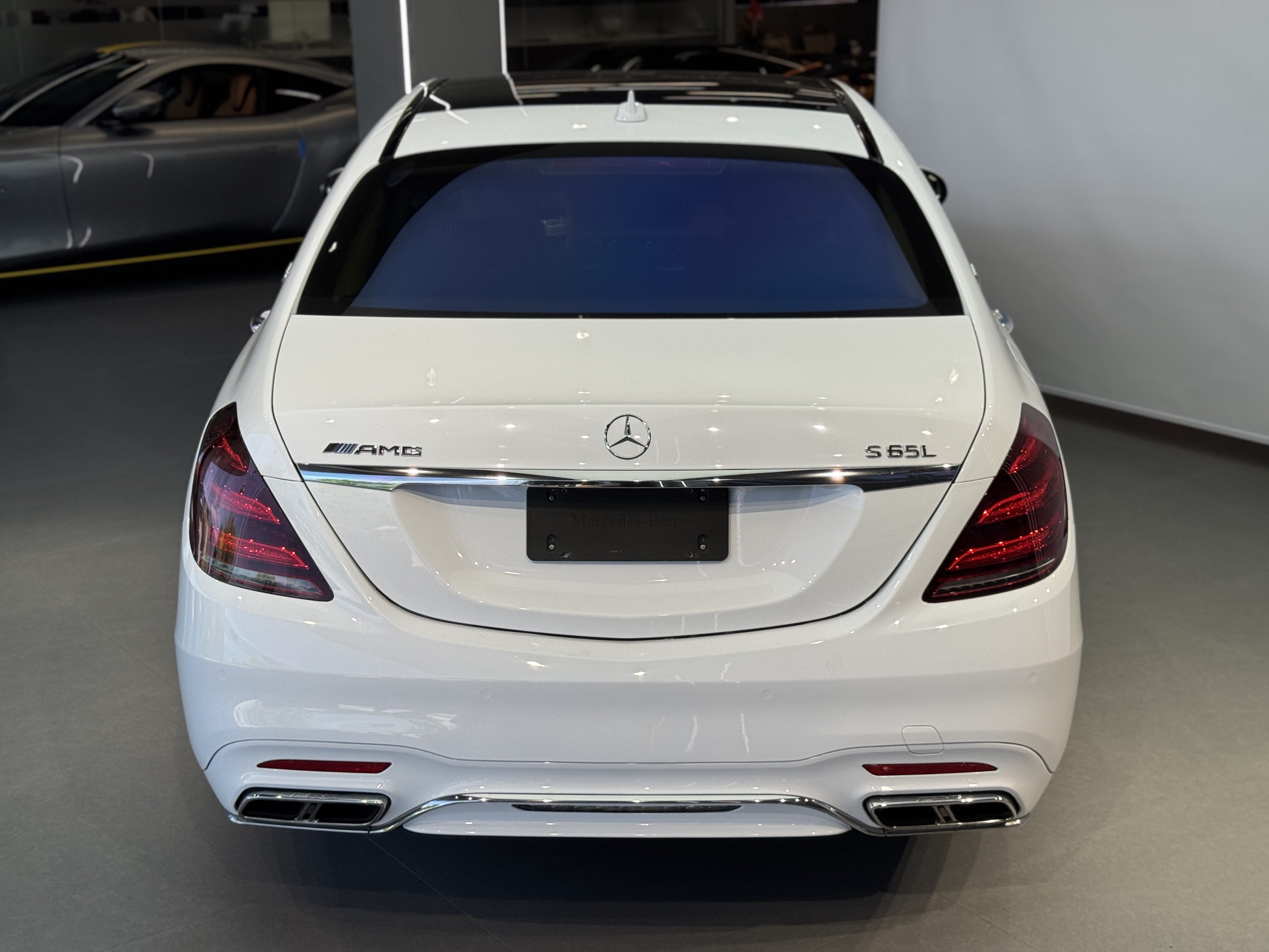 Mercedes-Benz S AMG 2018 imagen de coche #7