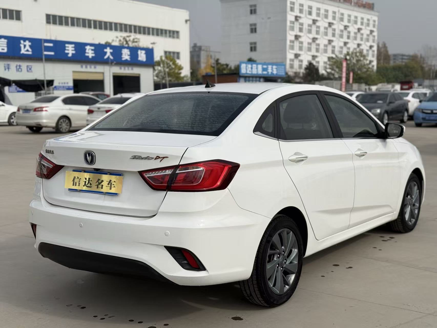 Changan Eado DT 2018 car image #7
