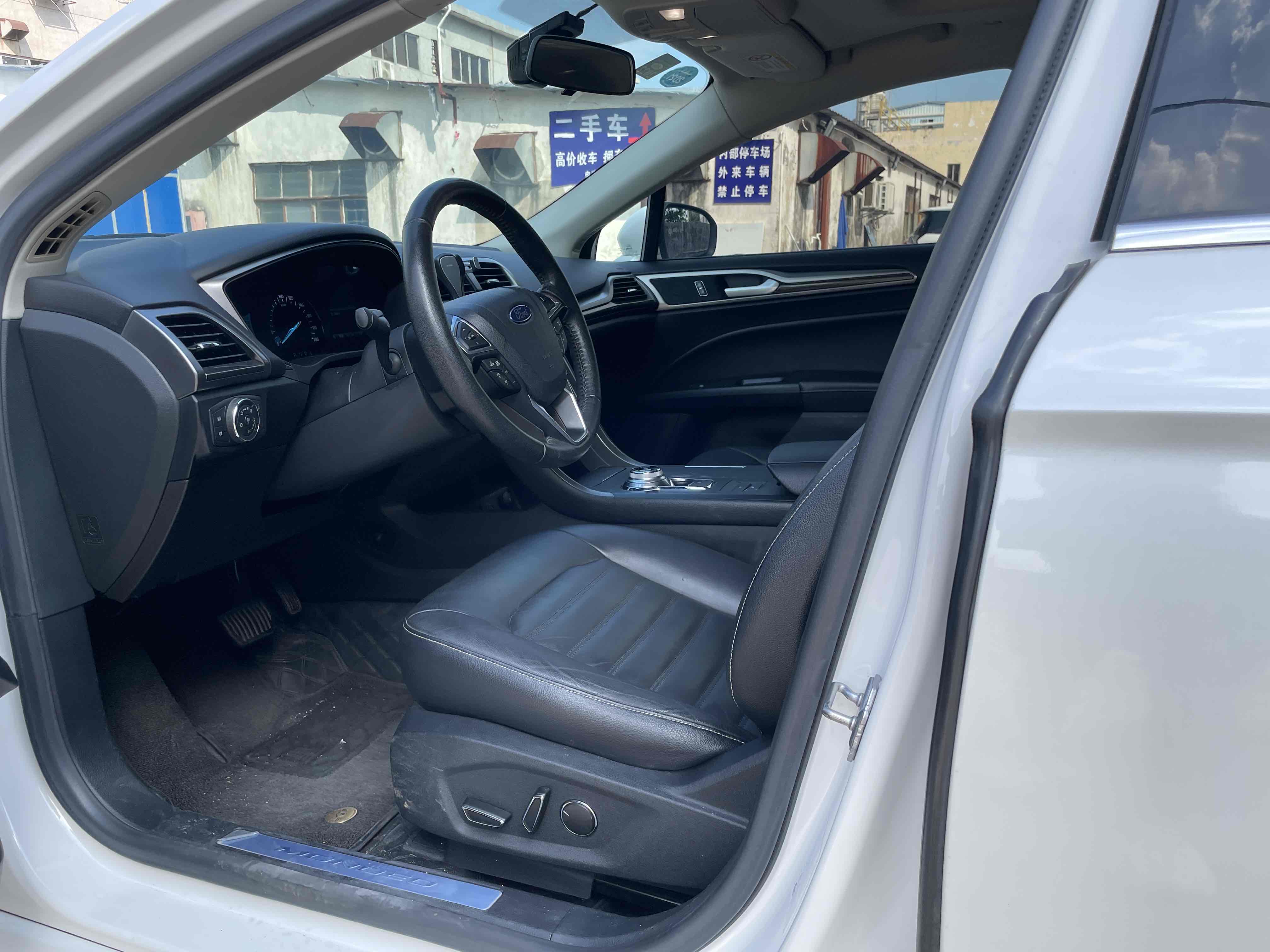 Ford Mondeo New Energy 2018 car image #7