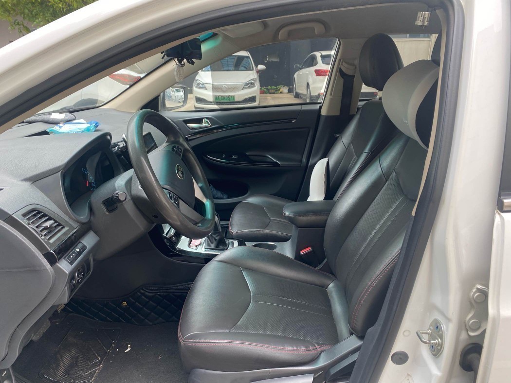 BYD e5 2019 #7 BYD e5 2019 car image #7