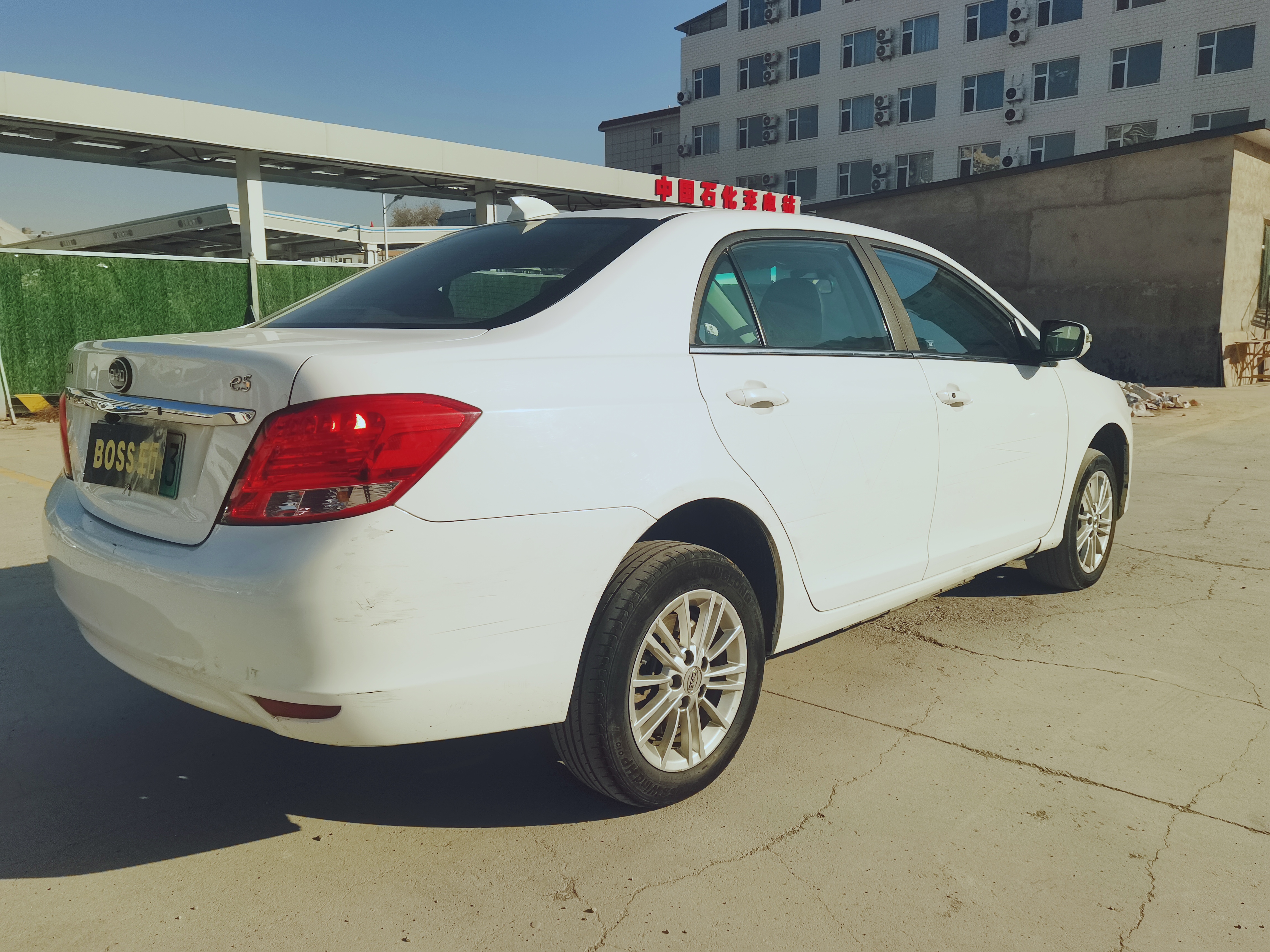 BYD e5 2018 car image #7
