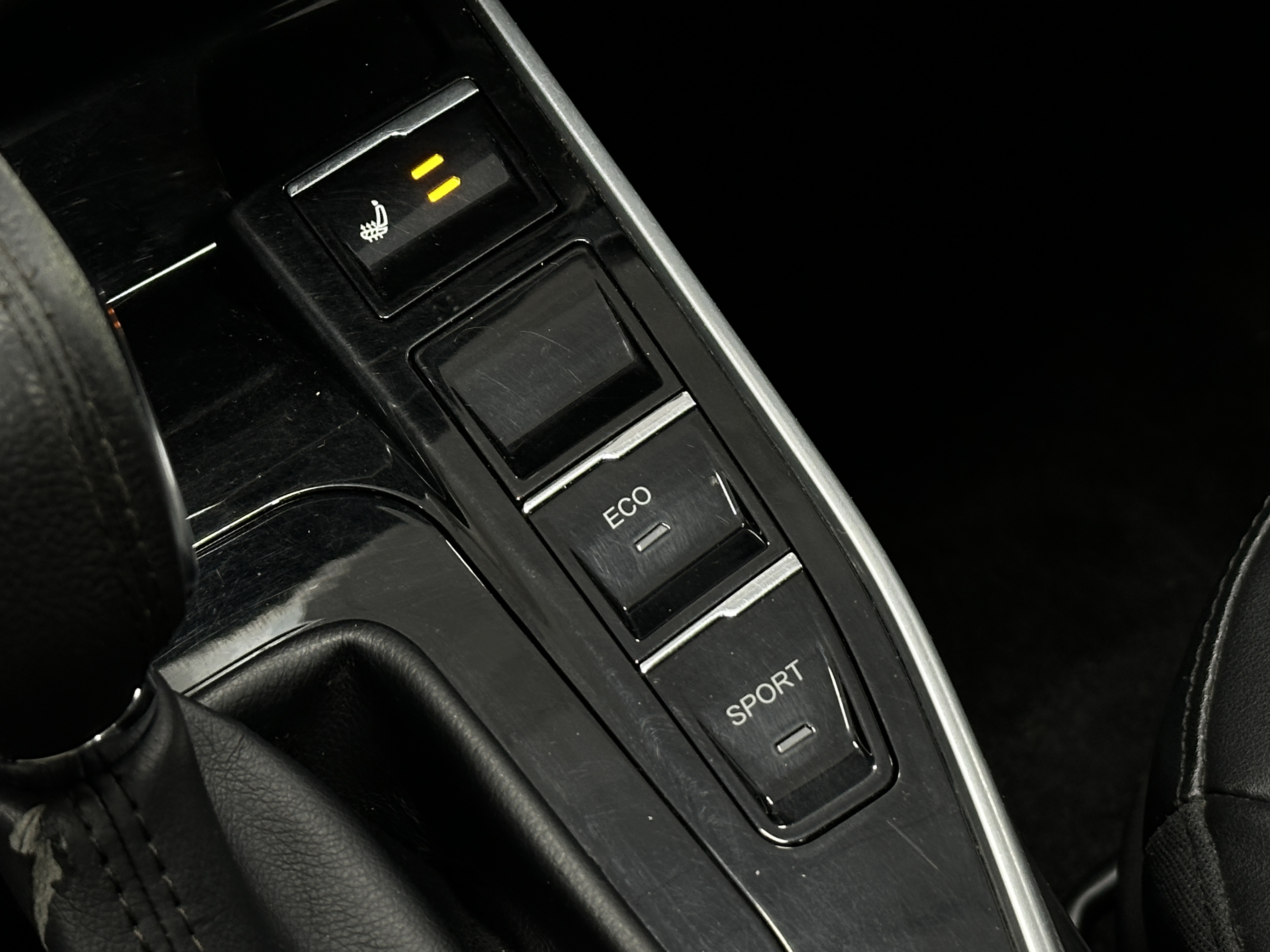 Soueast DX7 2019 #7 Soueast DX7 2019 car image #7