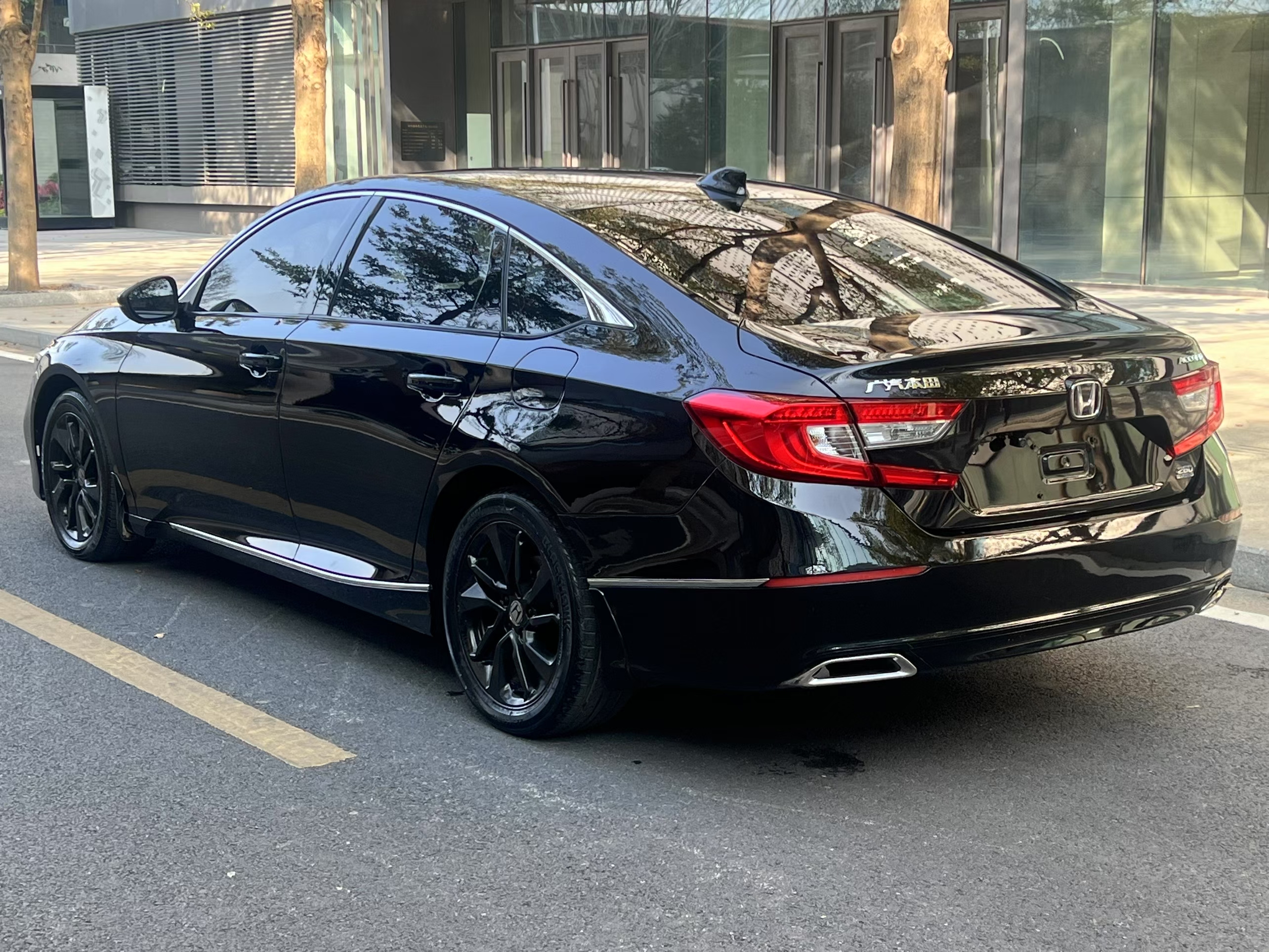 Honda Accord 2019 صورة سيارة #7