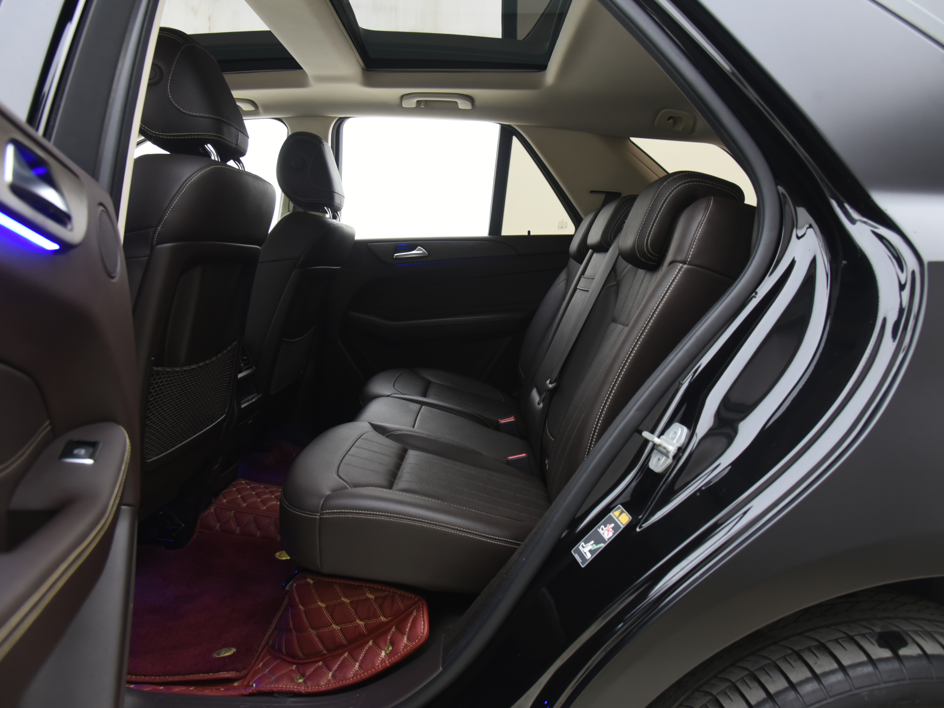 Mercedes-Benz GLE Class 2018 #7 Mercedes-Benz GLE Class 2018 car image #7