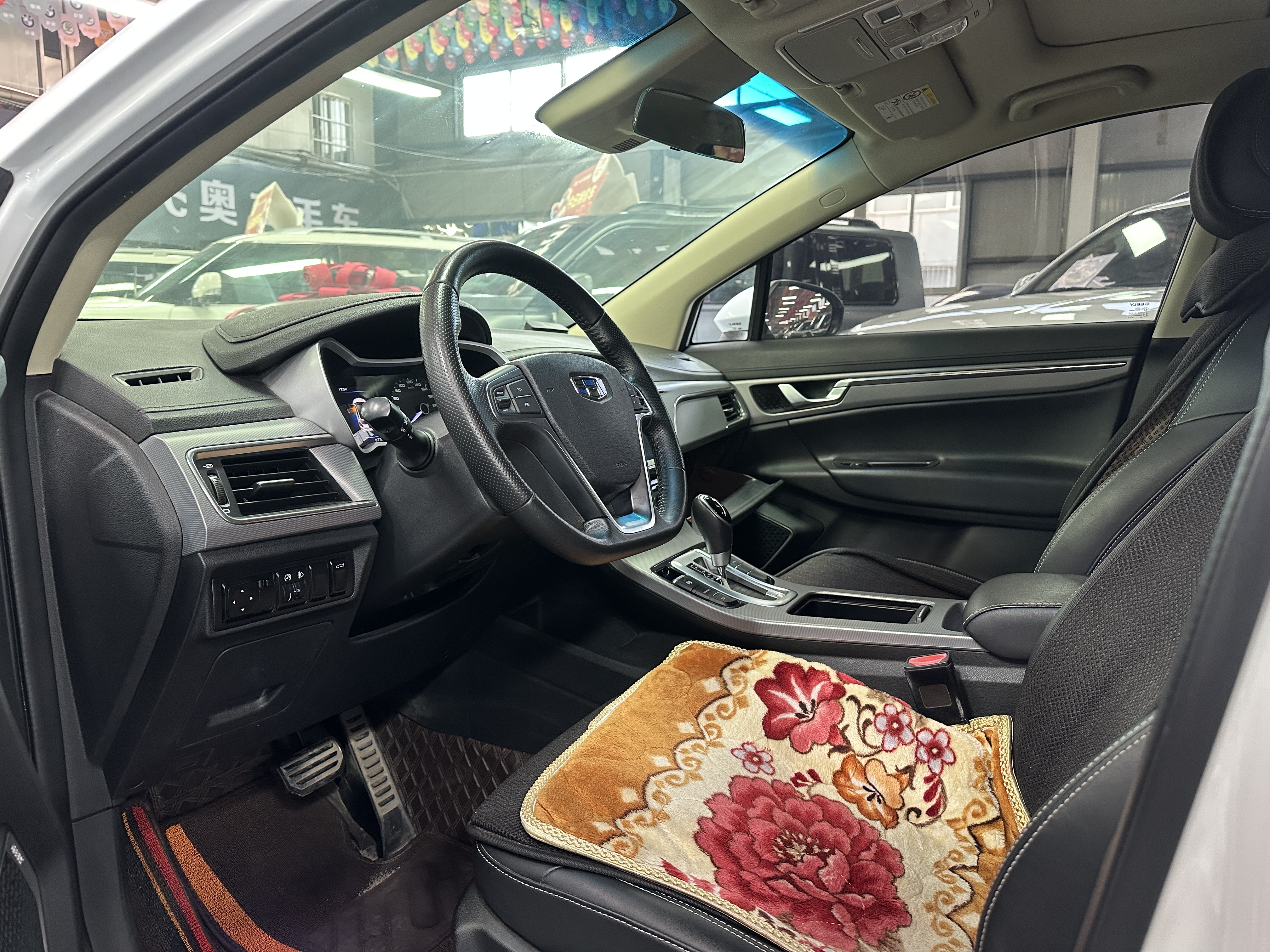 Emgrand GS 2018 #7 Emgrand GS 2018 car image #7
