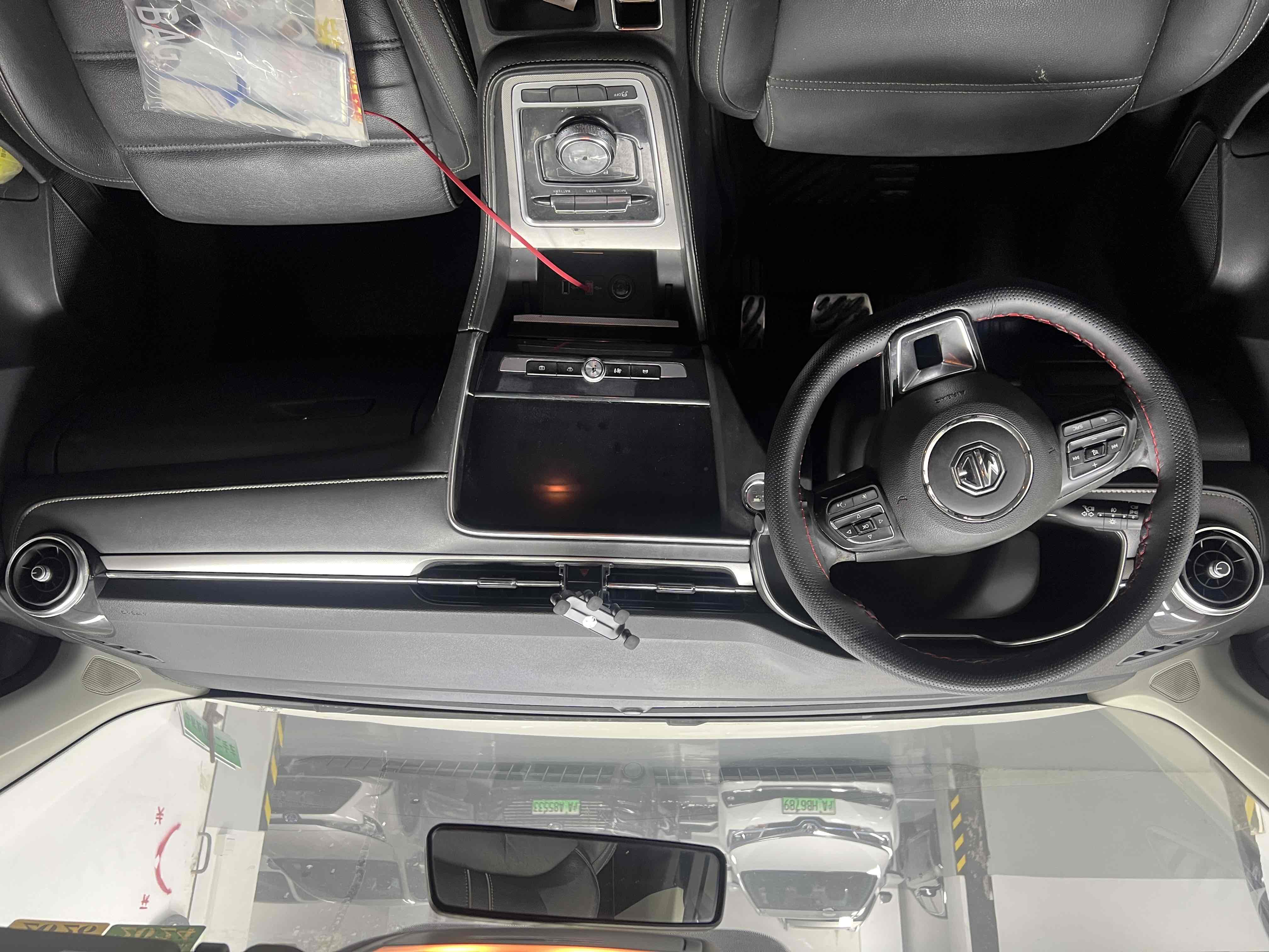 MG 6 New Energy 2018 car image #7