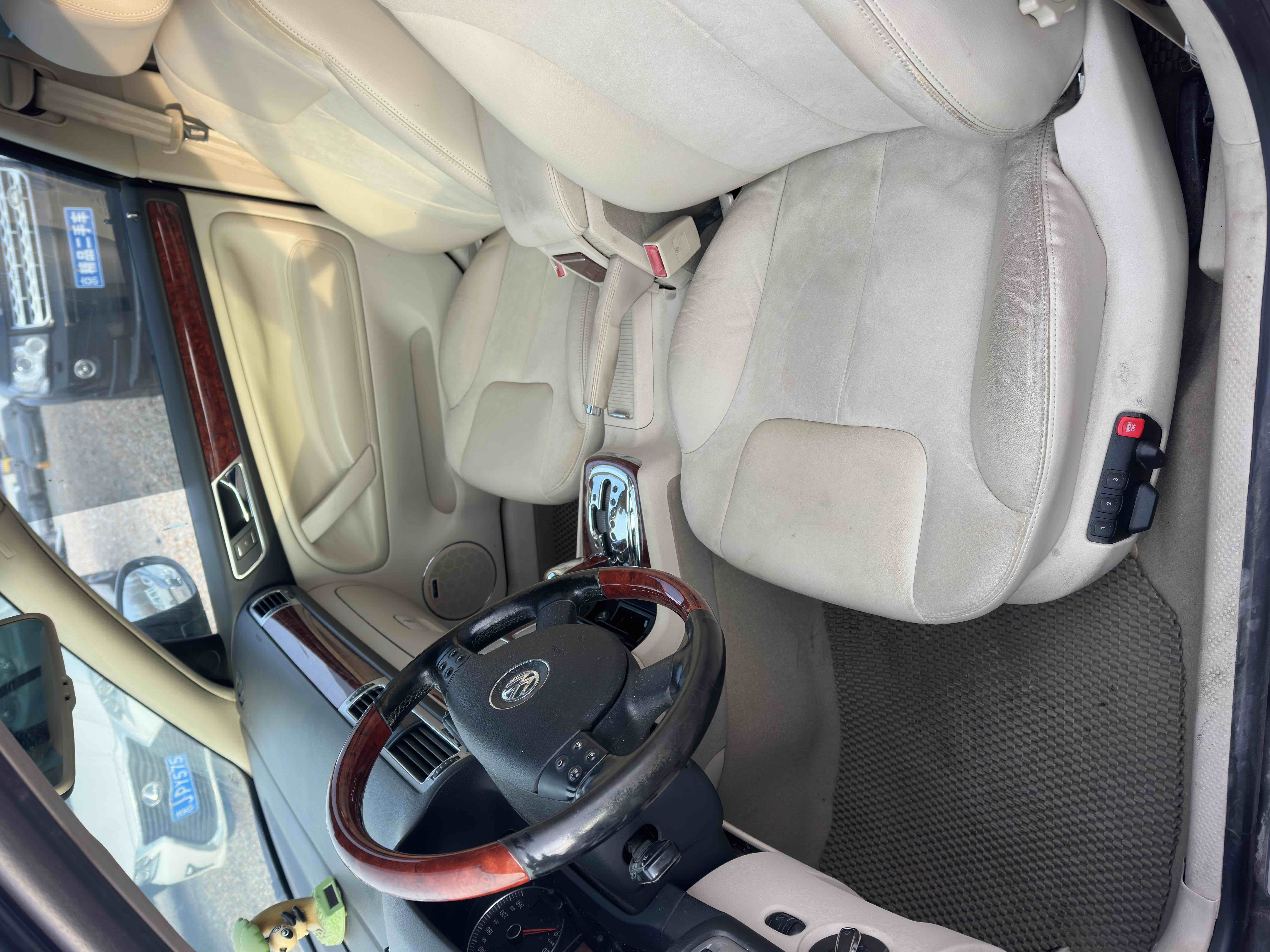 Volkswagen Passat Lingyu 2010 car image #7