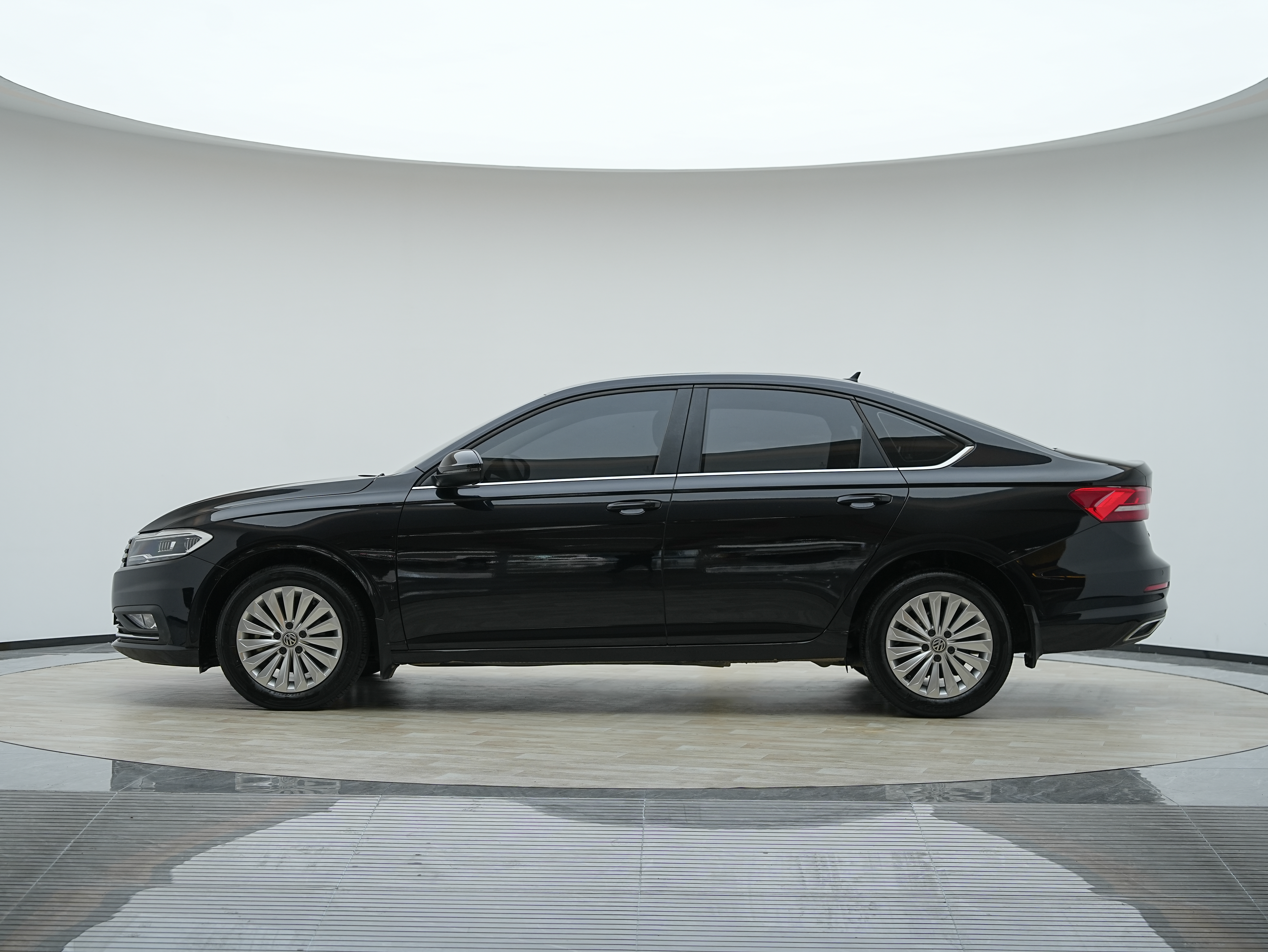 Volkswagen Lavida 2019 #7 Volkswagen Lavida 2019 car image #7