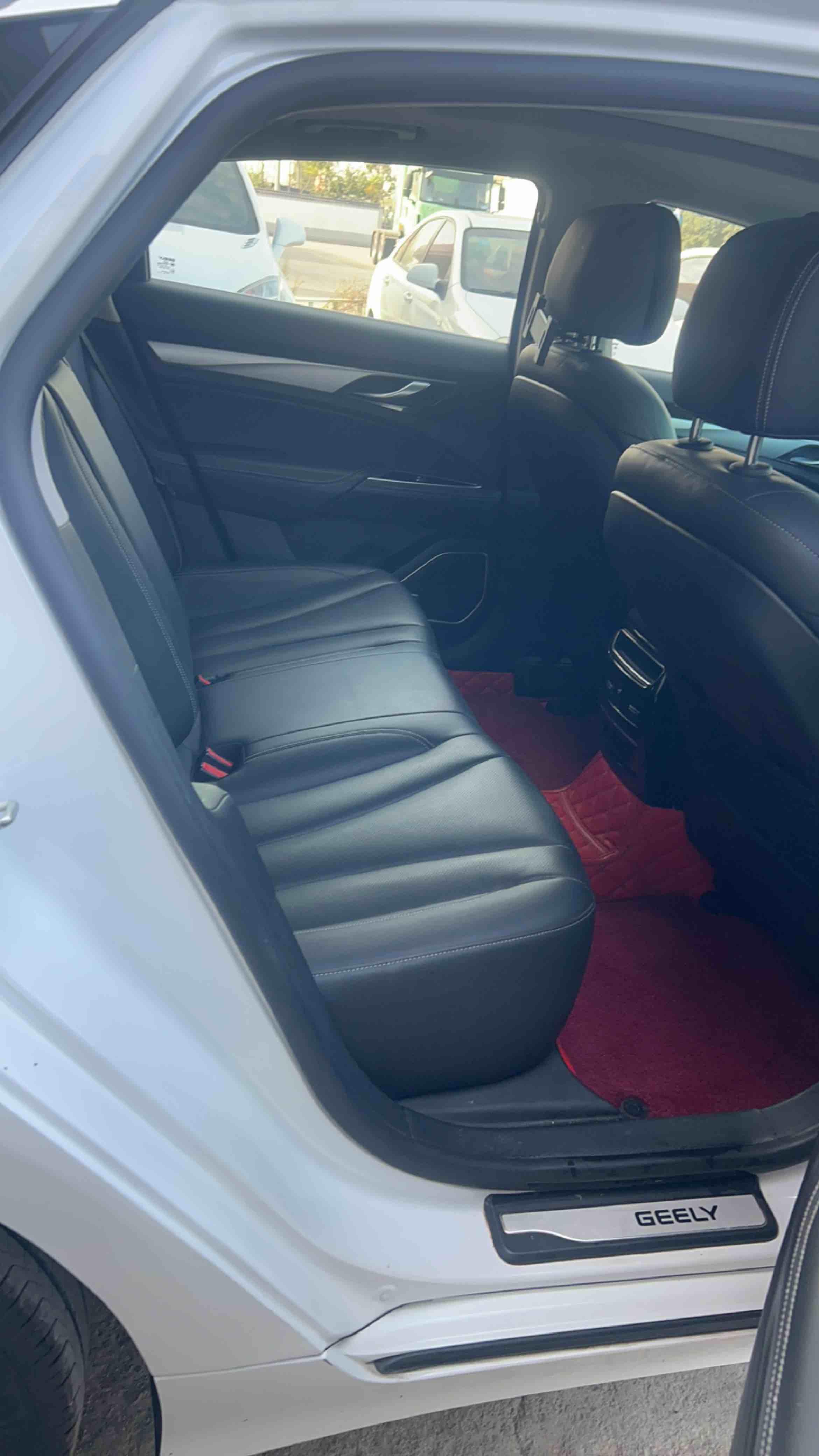 GEELY Ulion New Energy 2018 #7 GEELY Ulion New Energy 2018 car image #7