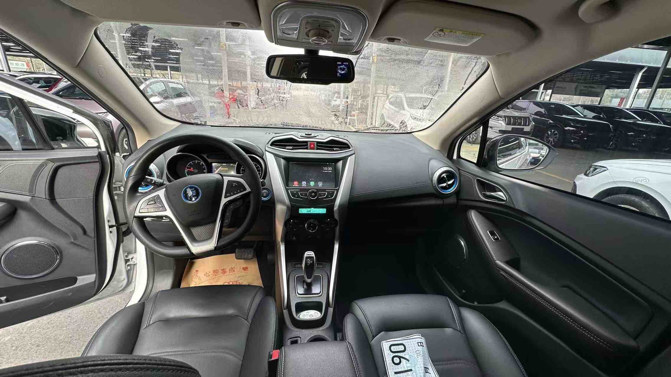 BYD Yuan New Energy 2018 car image #7