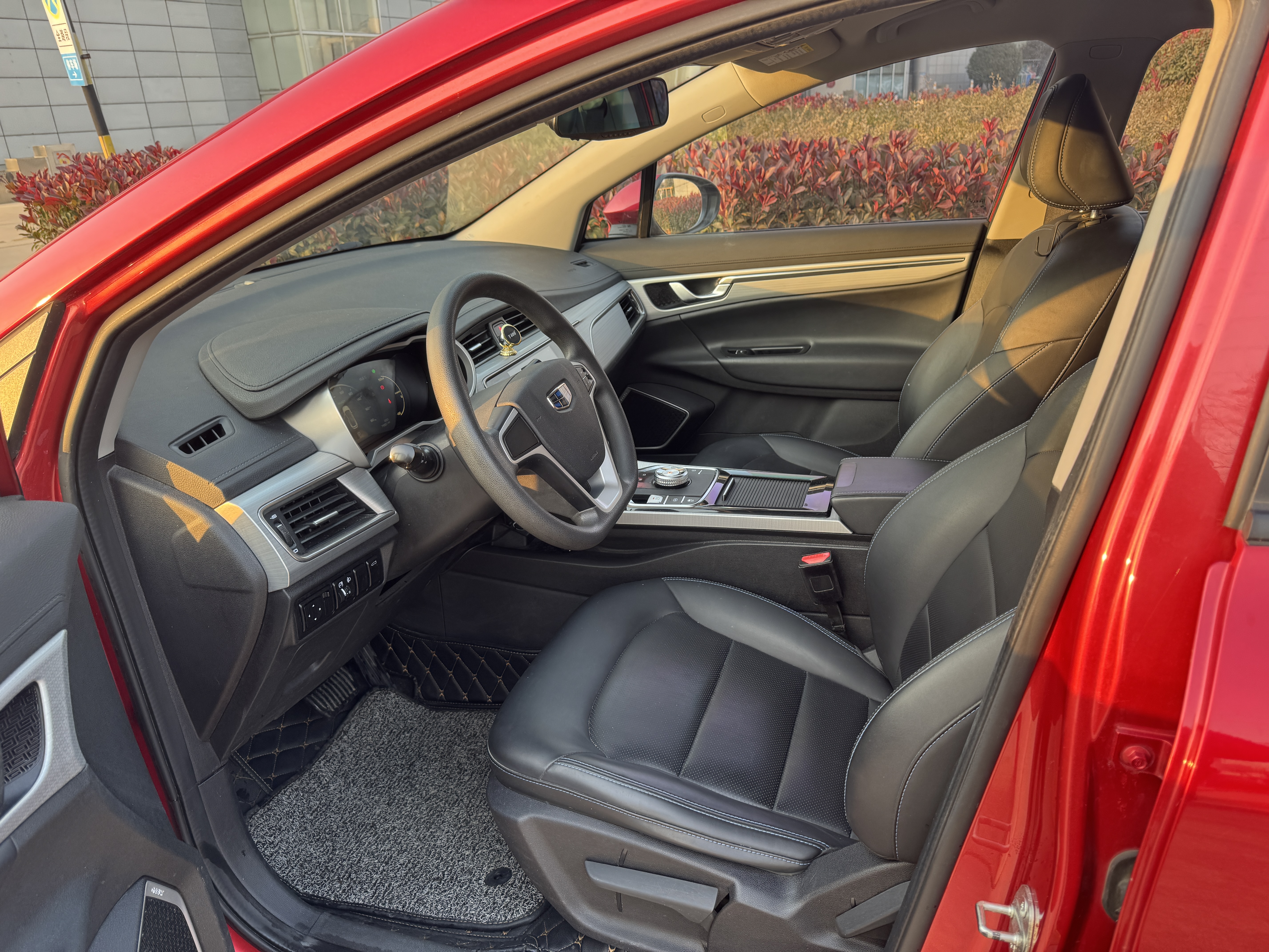 GEELY 2018 #7 GEELY 2018 car image #7