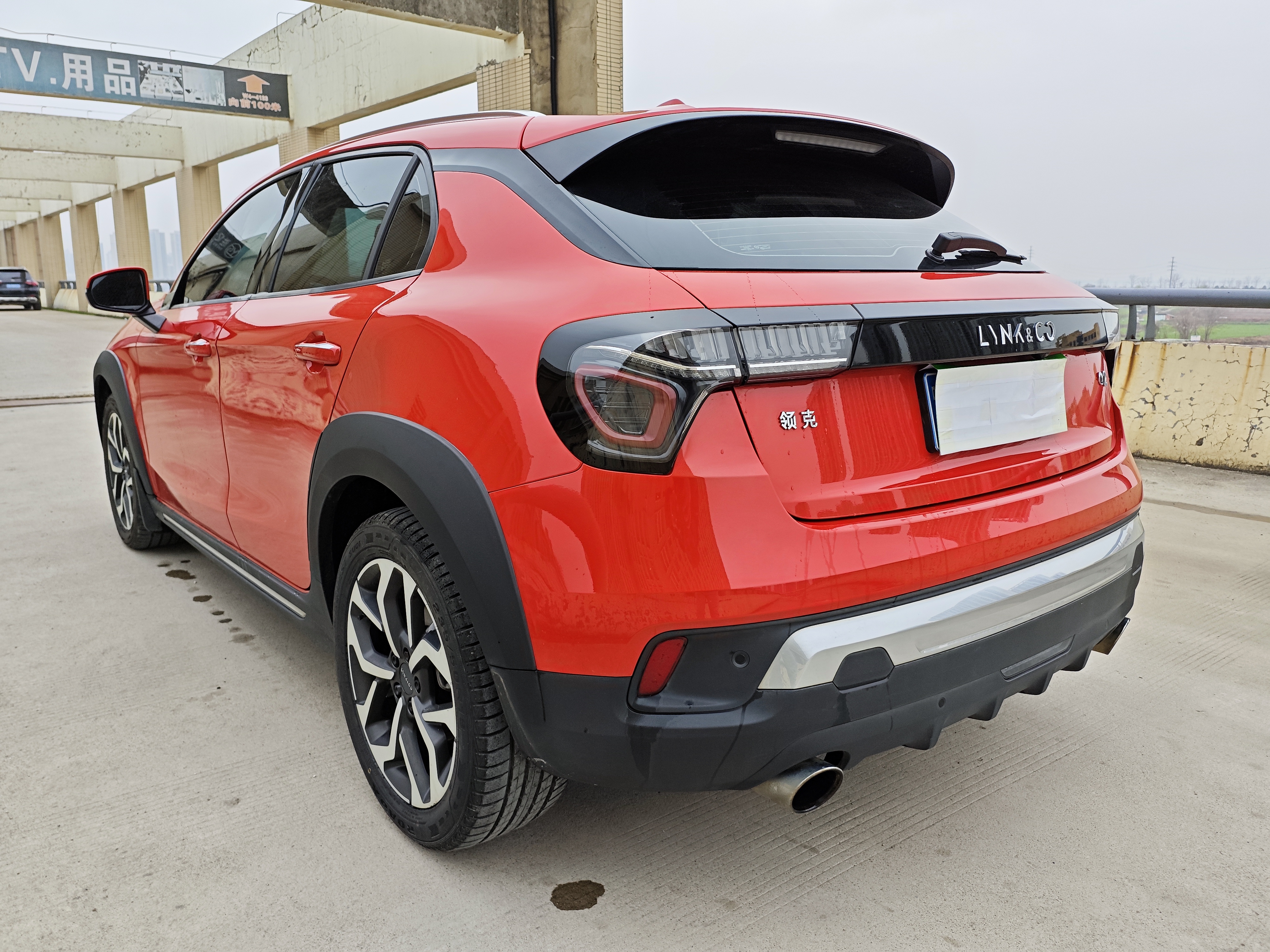 Lynk & Co 02 2019 car image #7
