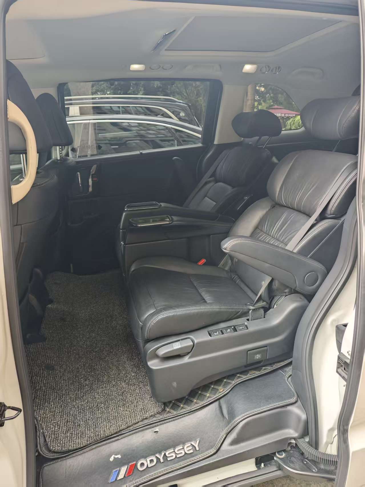 Honda ODYSSEY 2019 #7 Honda ODYSSEY 2019 car image #7