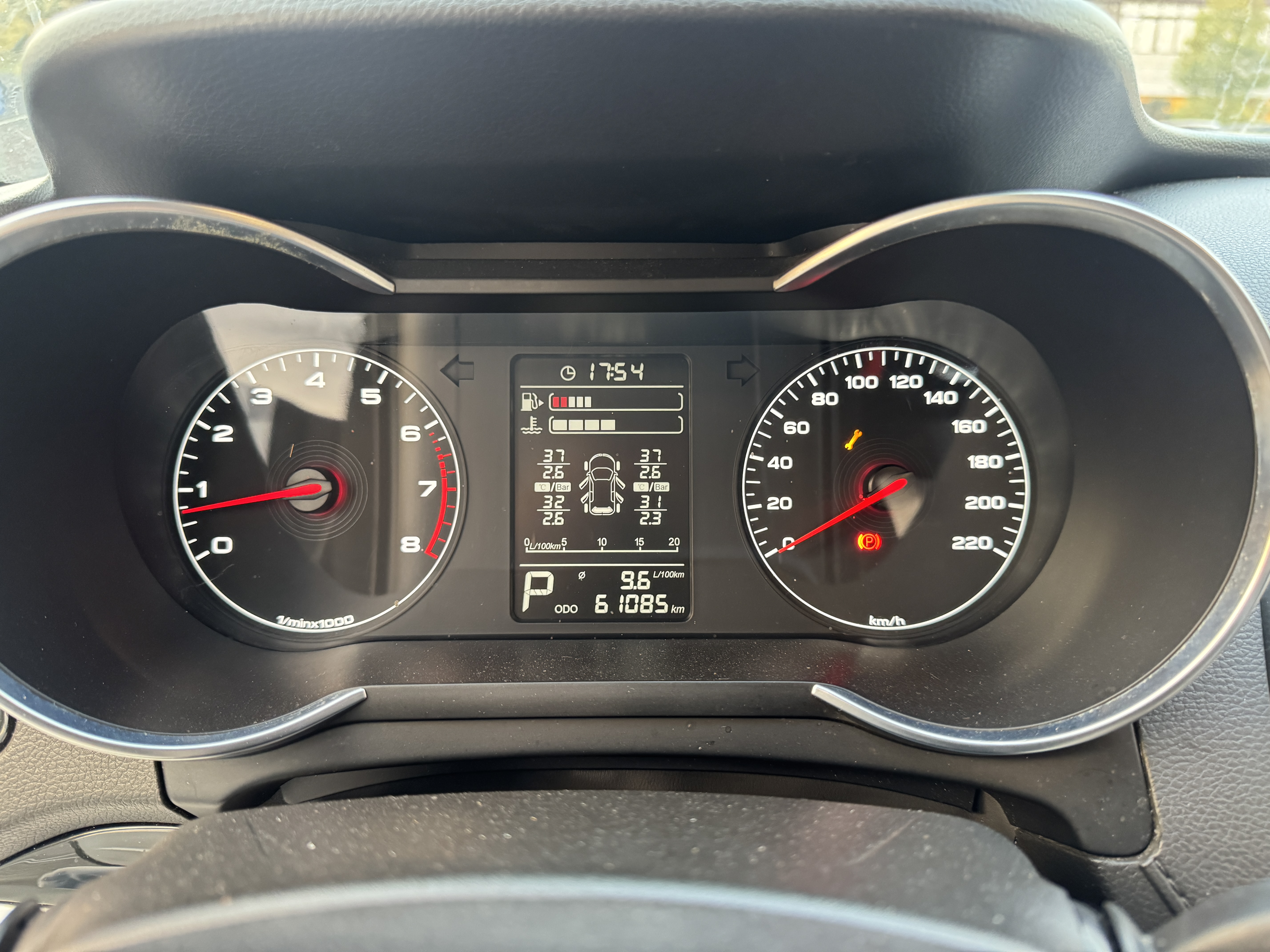 Jetour X70 2019 car image #7