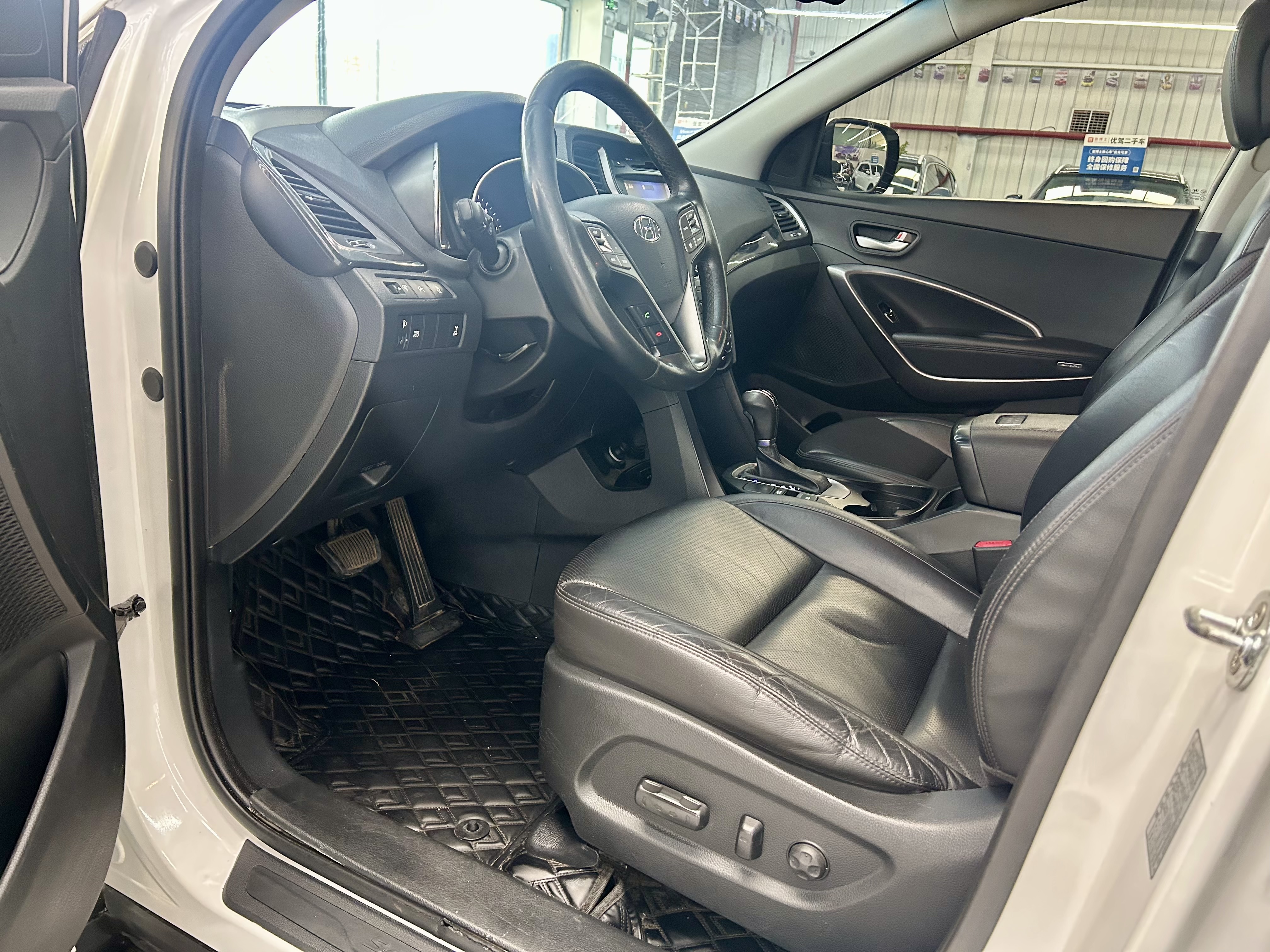 Hyundai Santa Fe 2016 #7 Hyundai Santa Fe 2016 car image #7