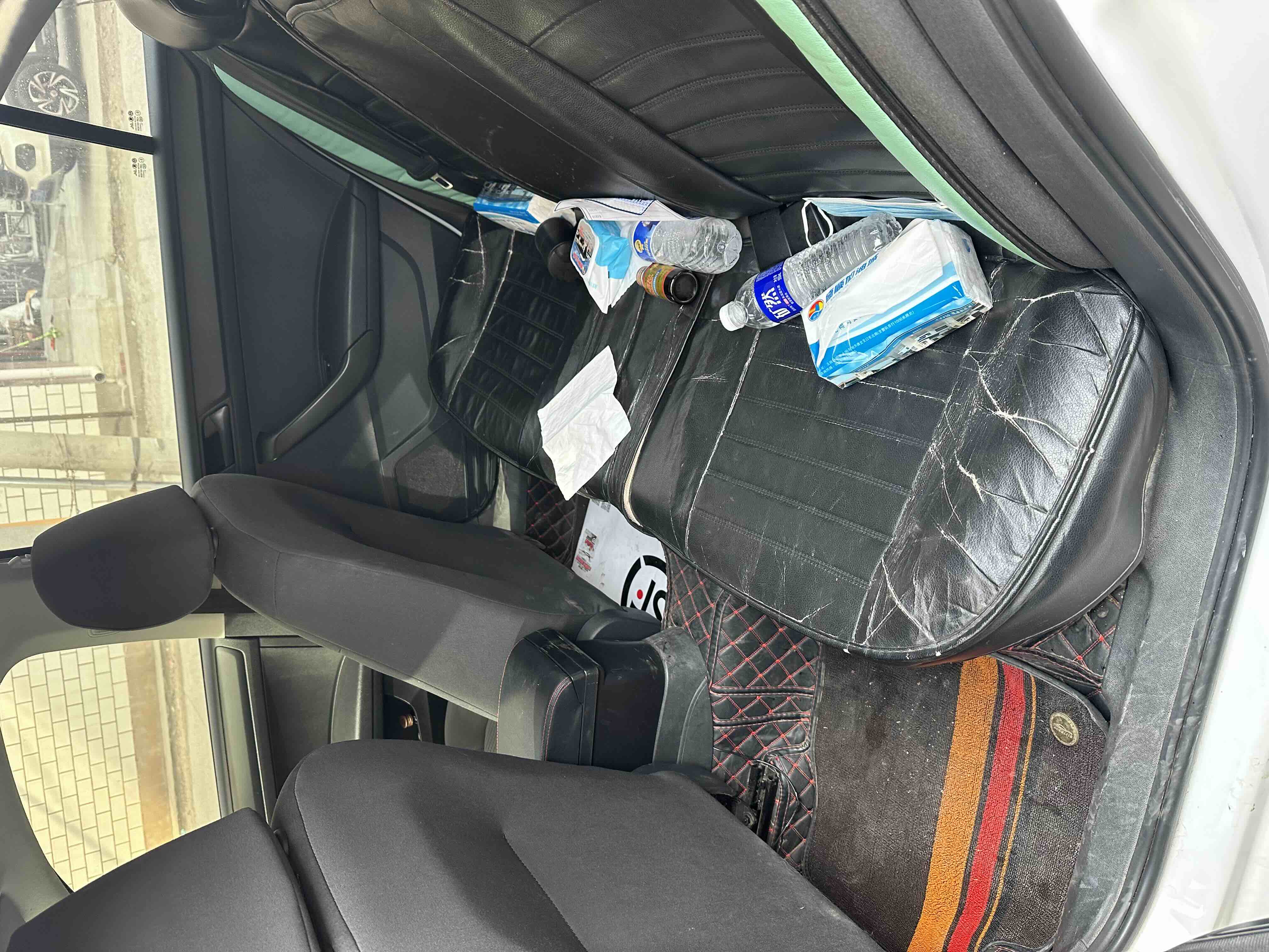 Santana 2019 car image #7
