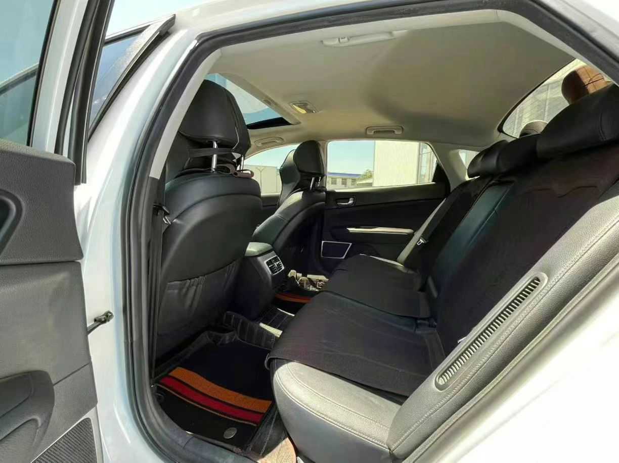 起亚 起亚K5新能源 2019 汽车图片 #7