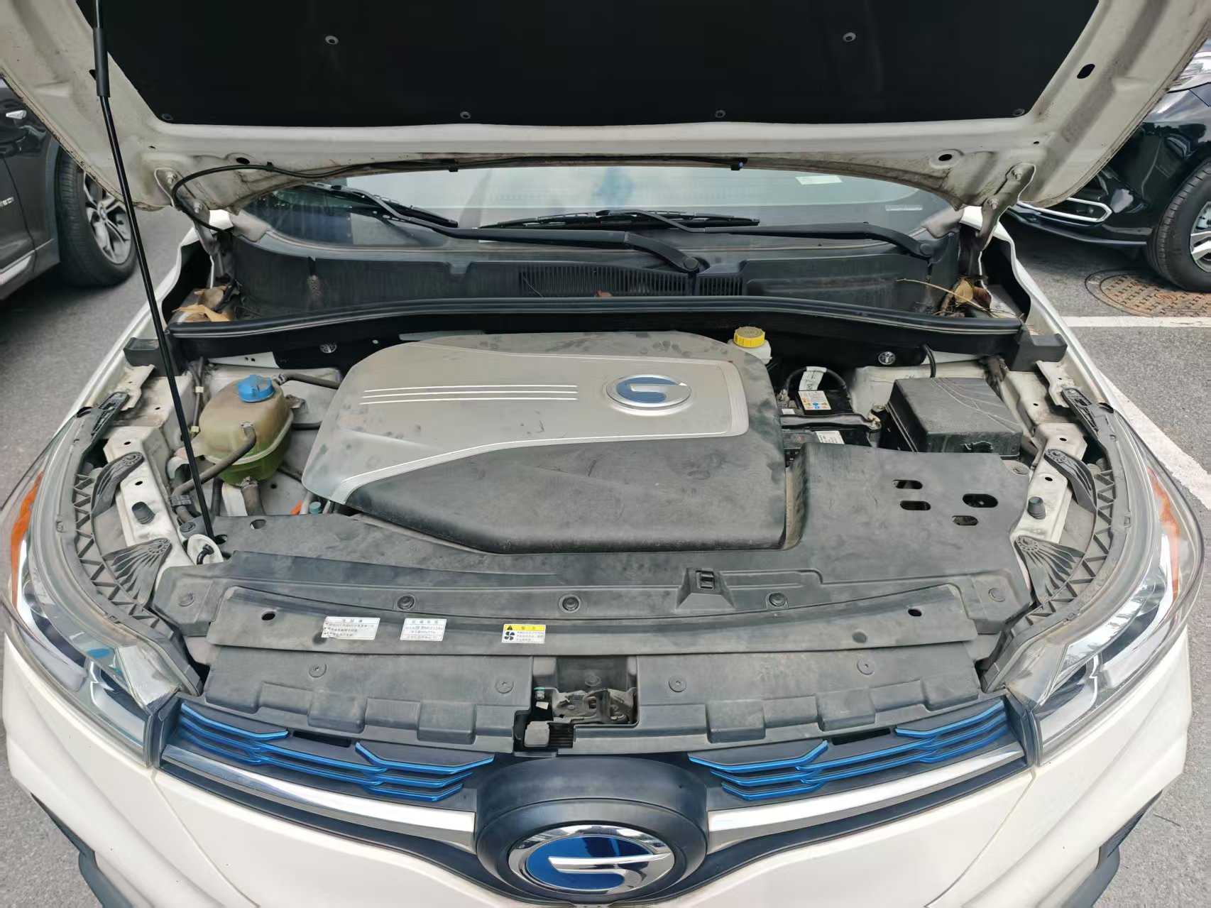 GAC ix4 2018 immagine di auto #7