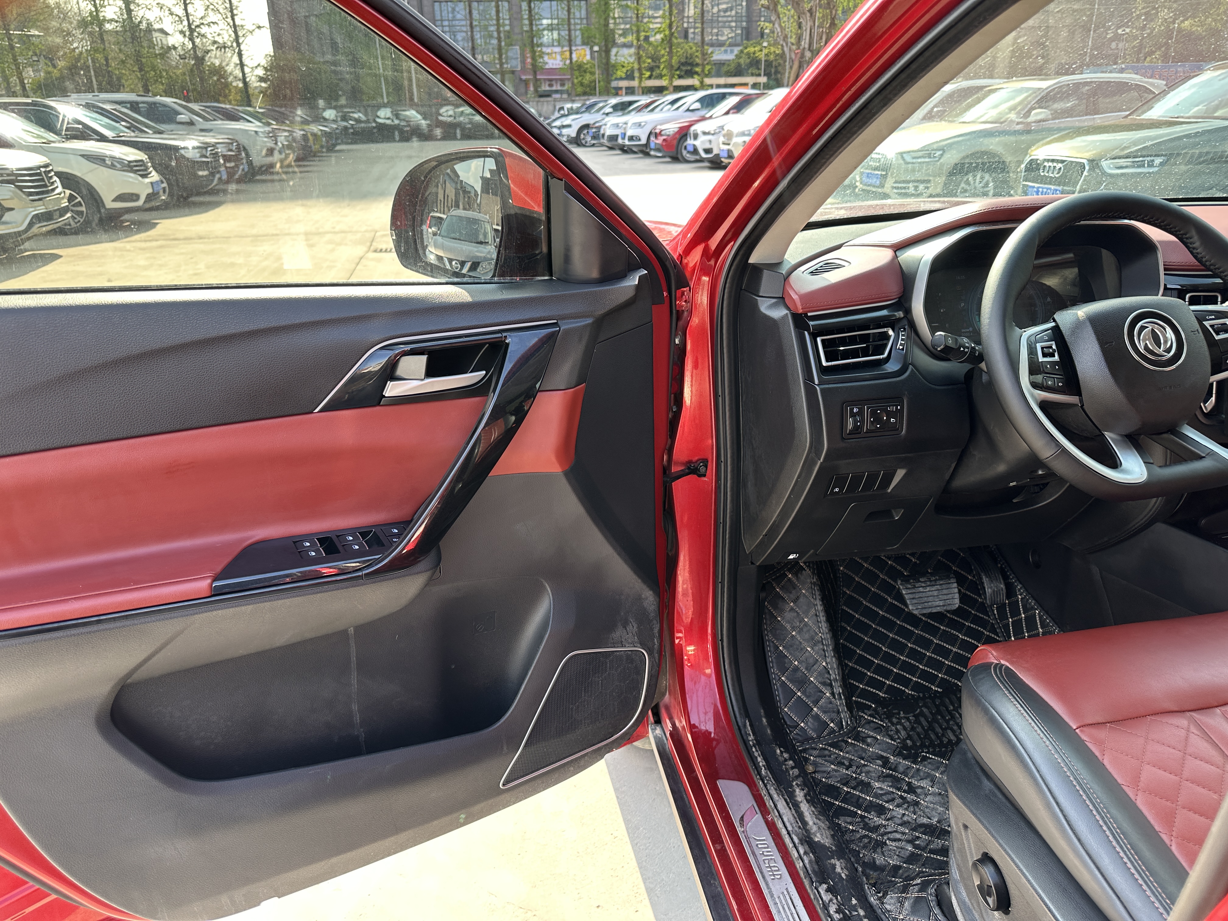 T5 2019 #7 T5 2019 car image #7