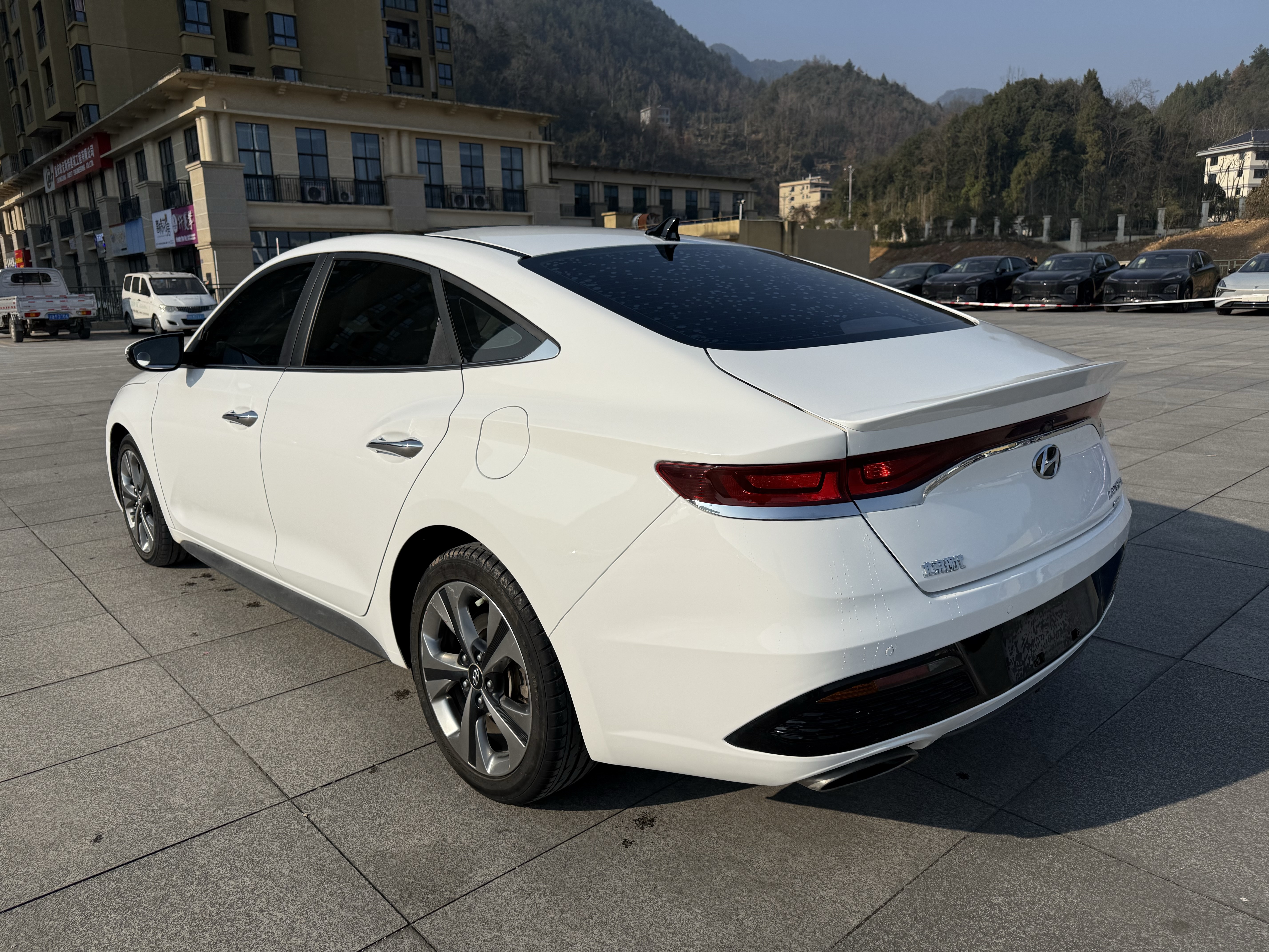 Hyundai Lafesta 2019 #7 Hyundai Lafesta 2019 car image #7