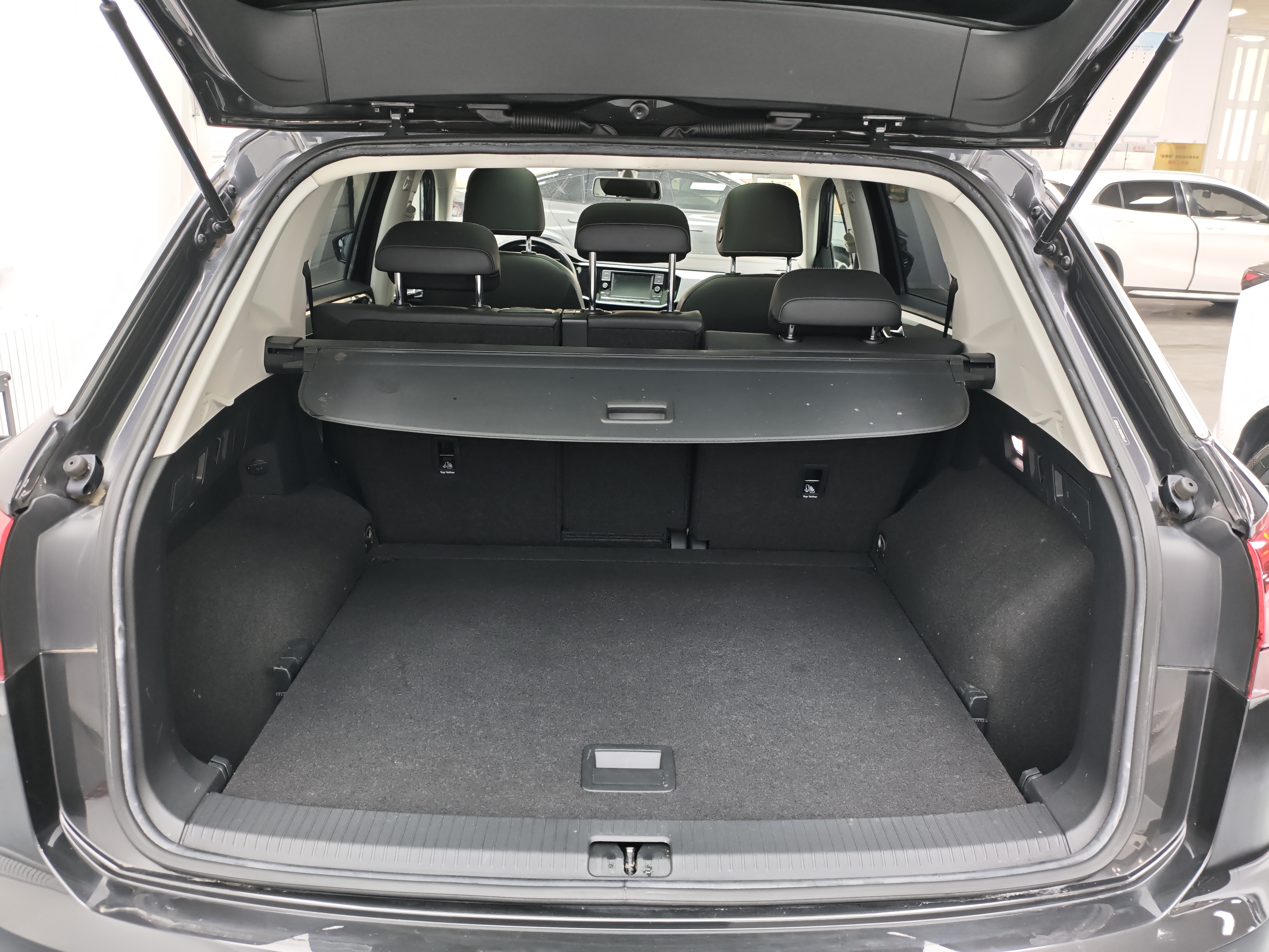 Volkswagen Tayron 2019 immagine di auto #7