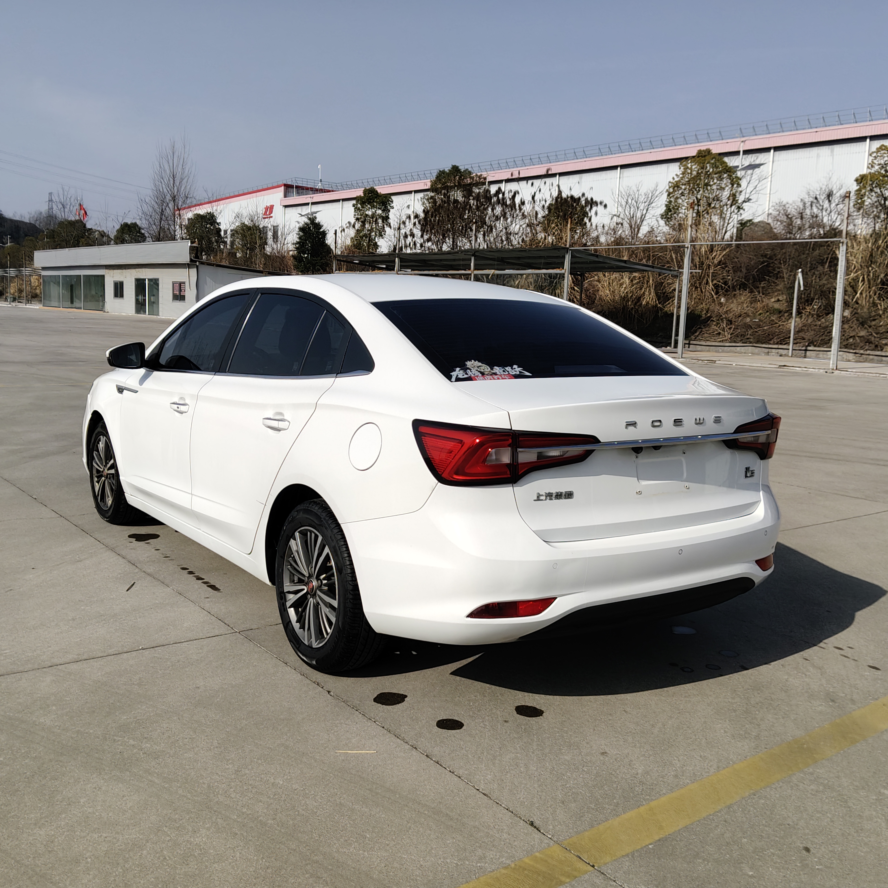 Roewe i5 2018 #7 Roewe i5 2018 car image #7
