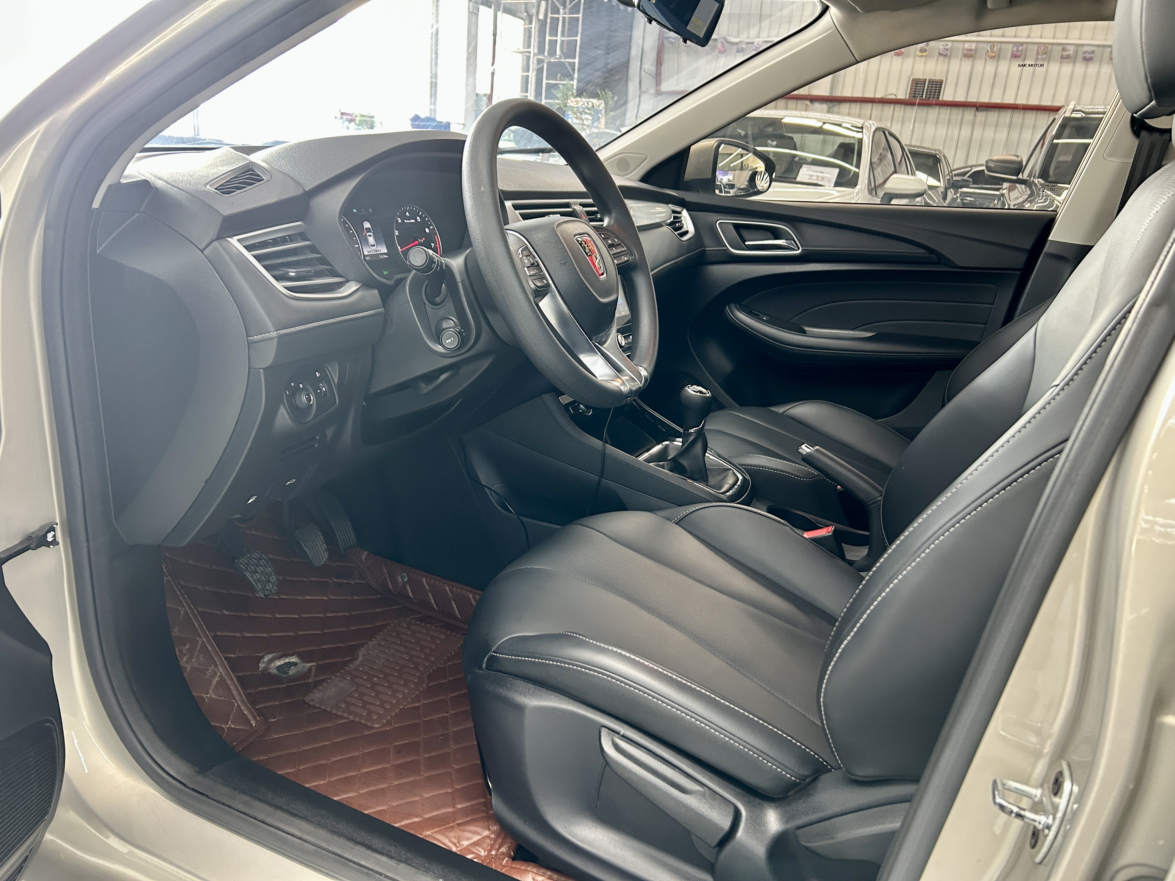 Roewe i5 2019 #7 Roewe i5 2019 car image #7