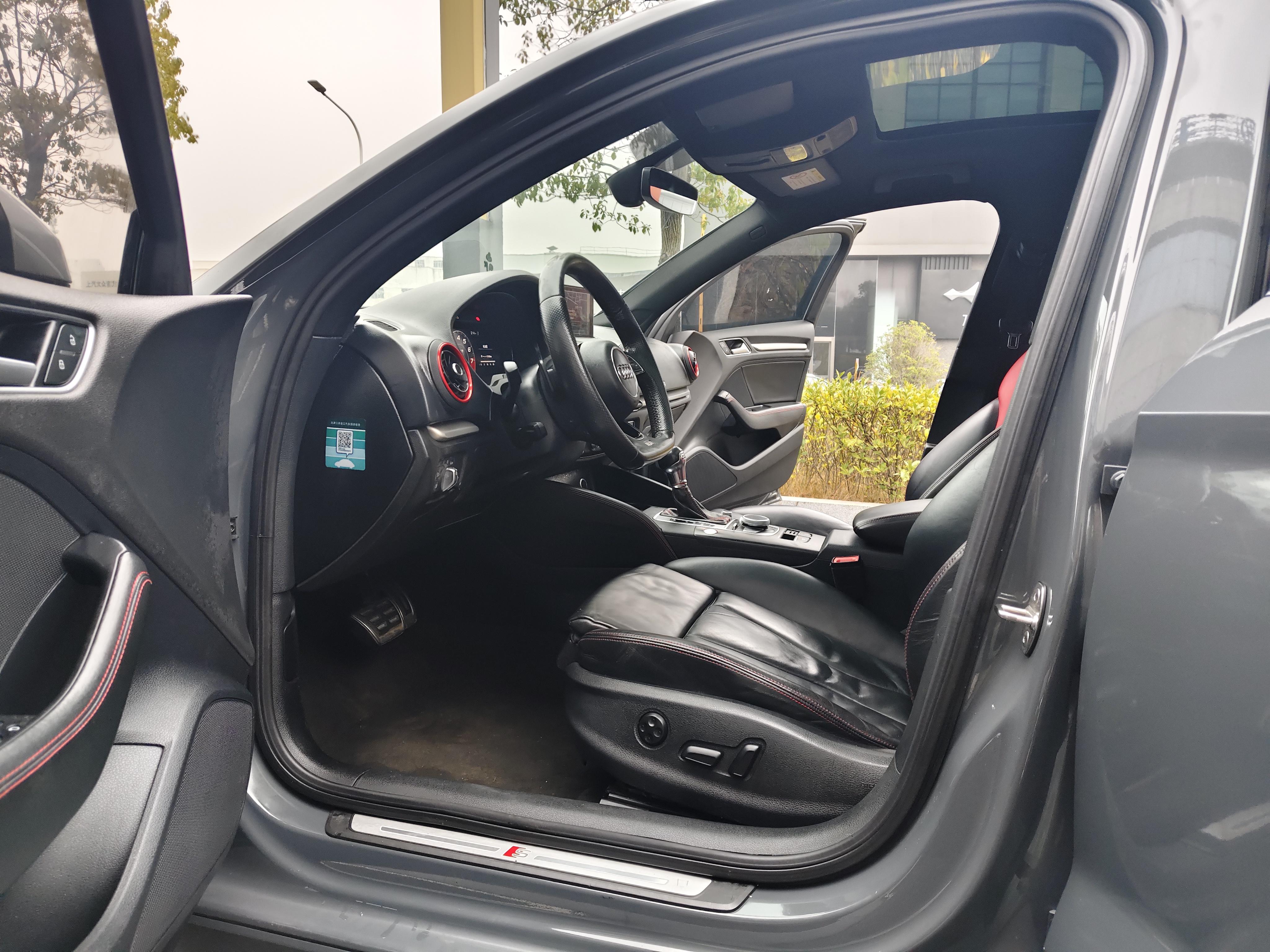 Audi S3 2019 car image #7