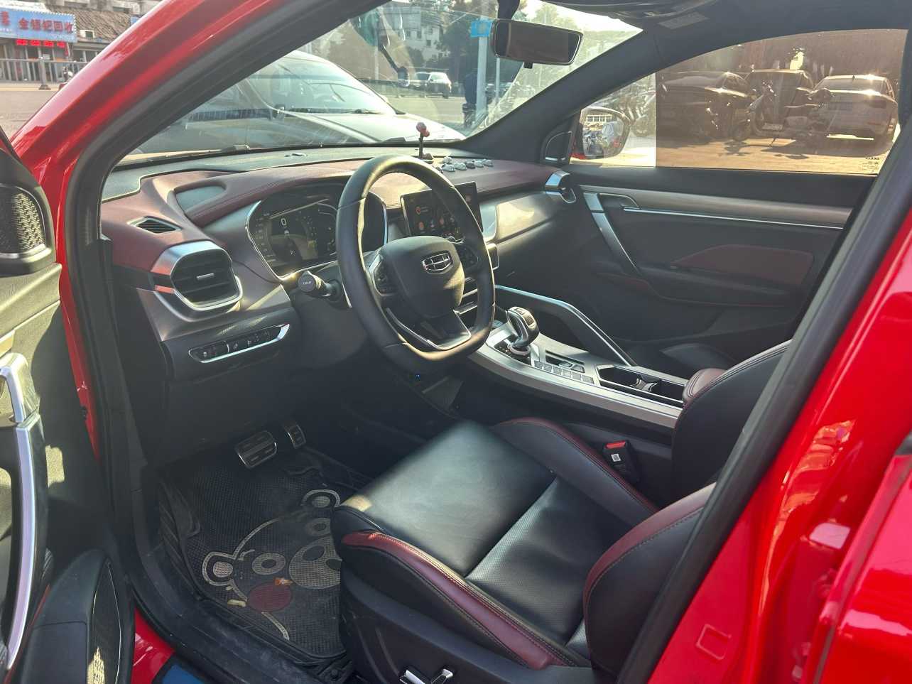 GEELY Coolray 2019 #7 GEELY Coolray 2019 car image #7