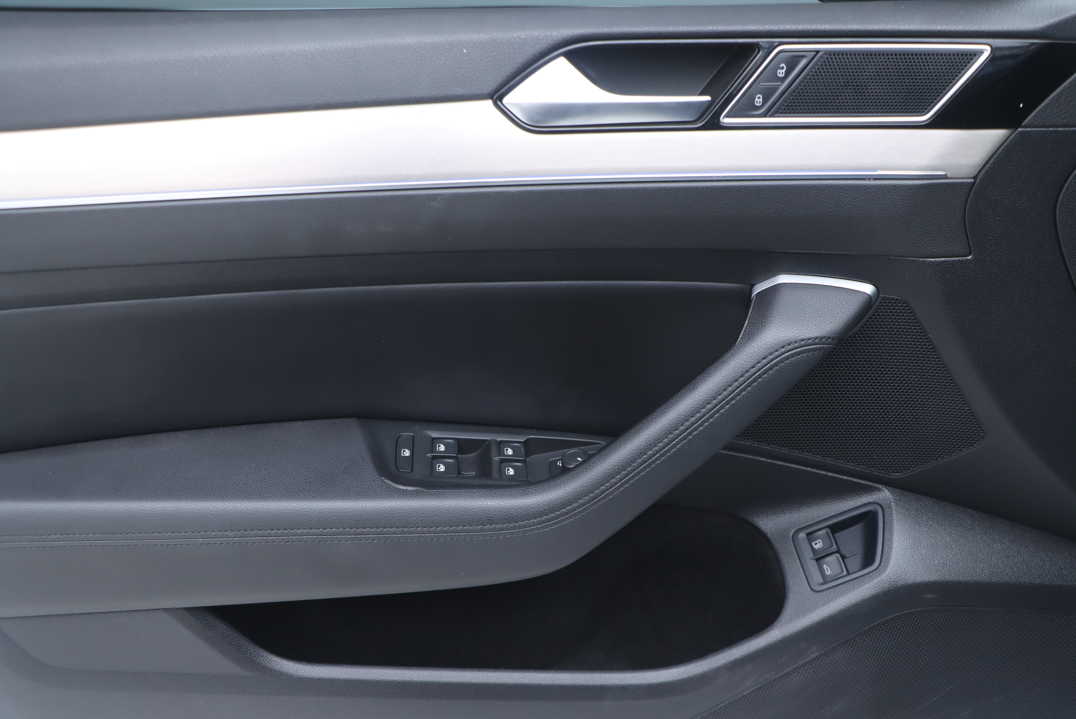 Volkswagen Variant New Energy 2019 صورة سيارة #7