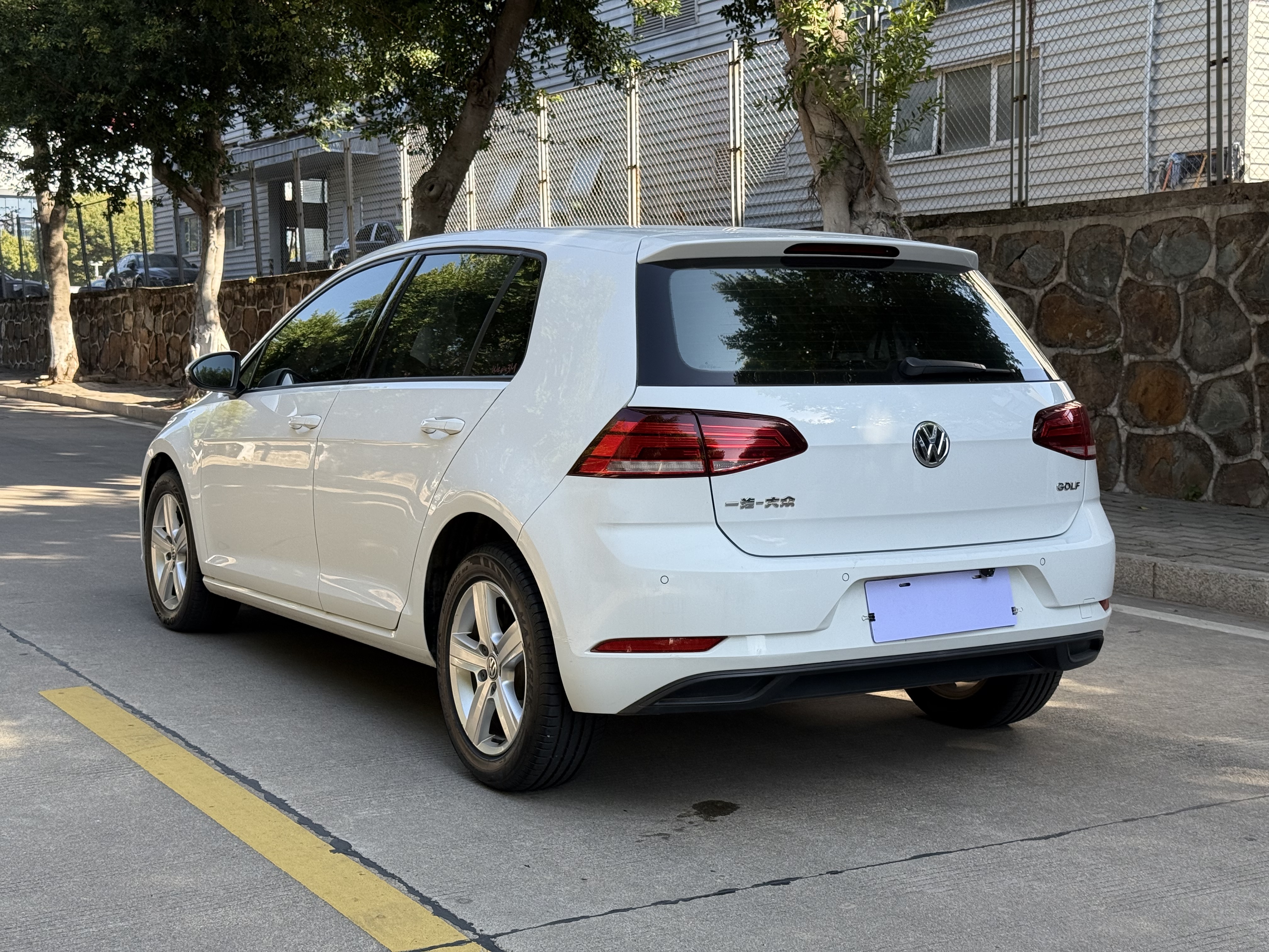 Volkswagen Golf 2019 #7 Volkswagen Golf 2019 car image #7