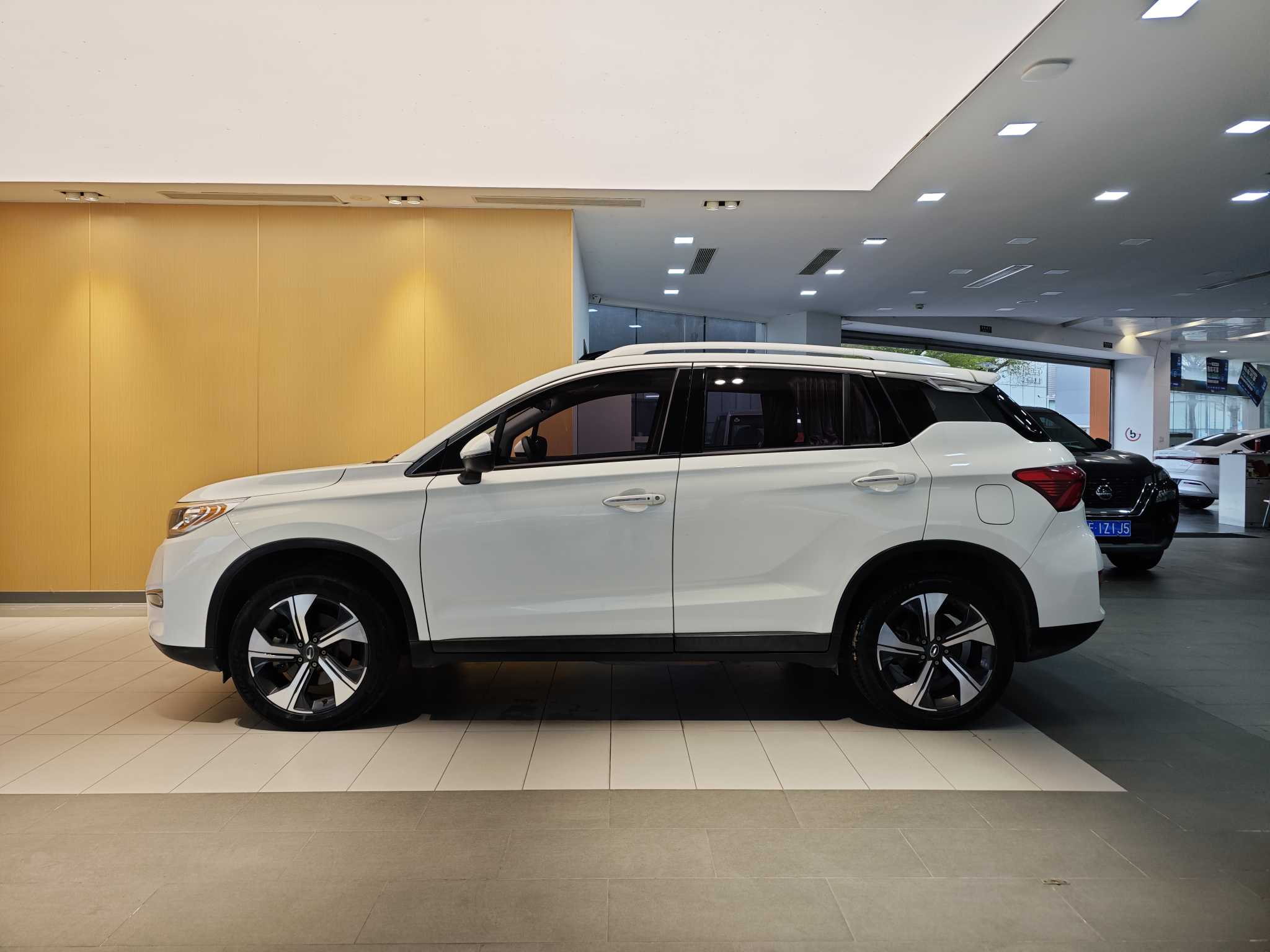 广汽集团 世锐PHEV 2019 汽车图片 #7