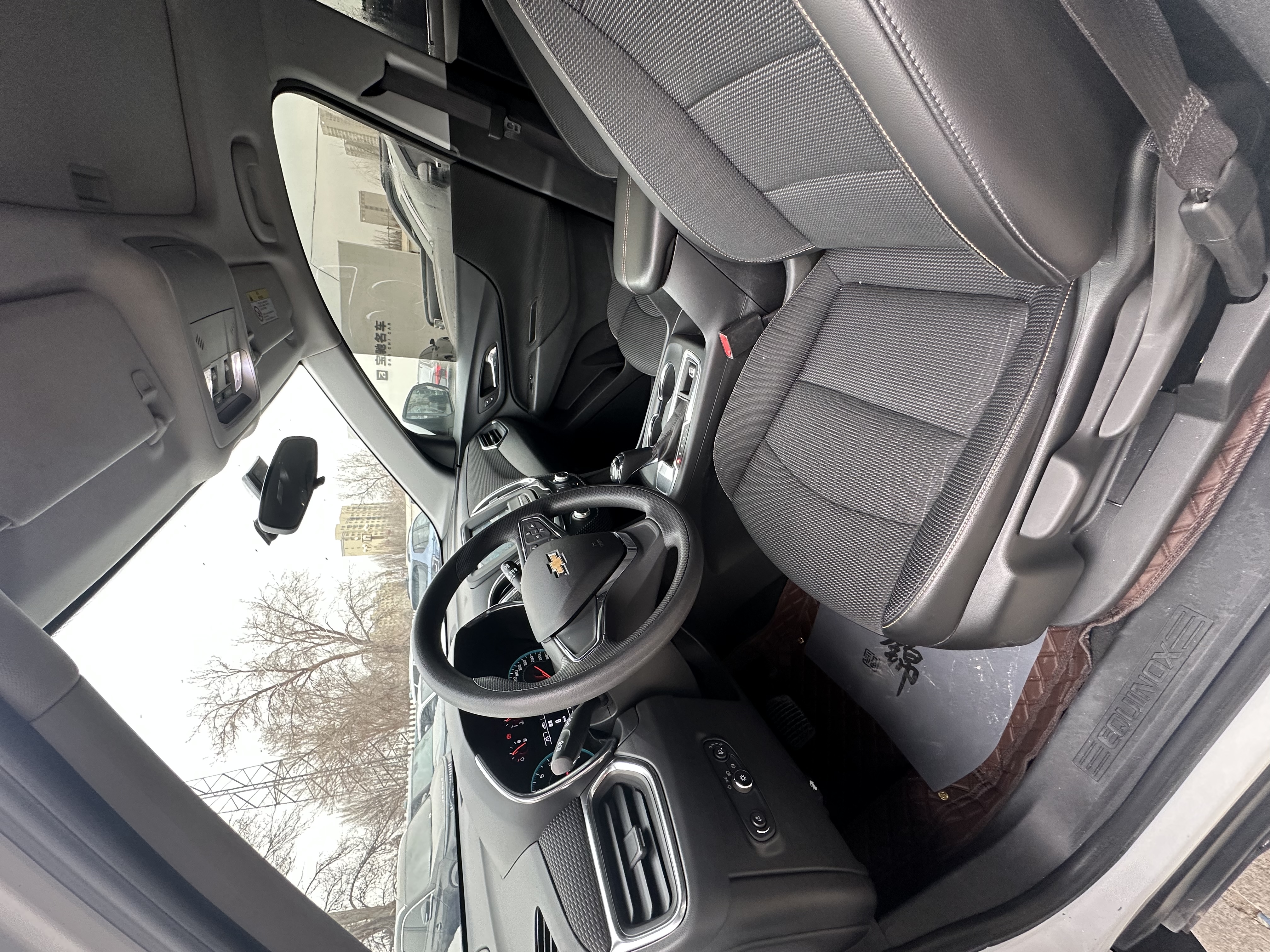 Chevrolet Equinox 2019 car image #7