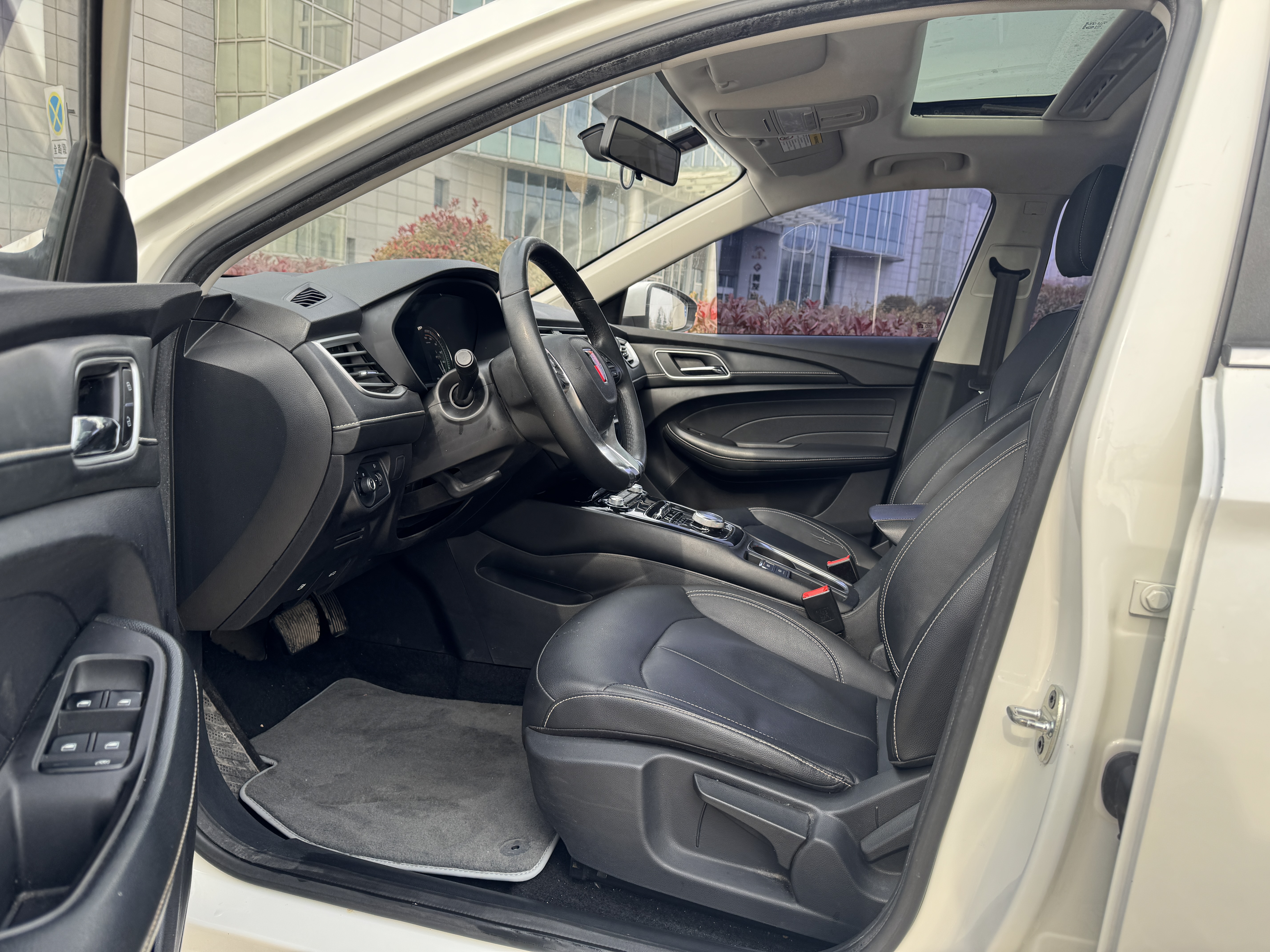 荣威 荣威Ei5 2019 汽车图片 #7