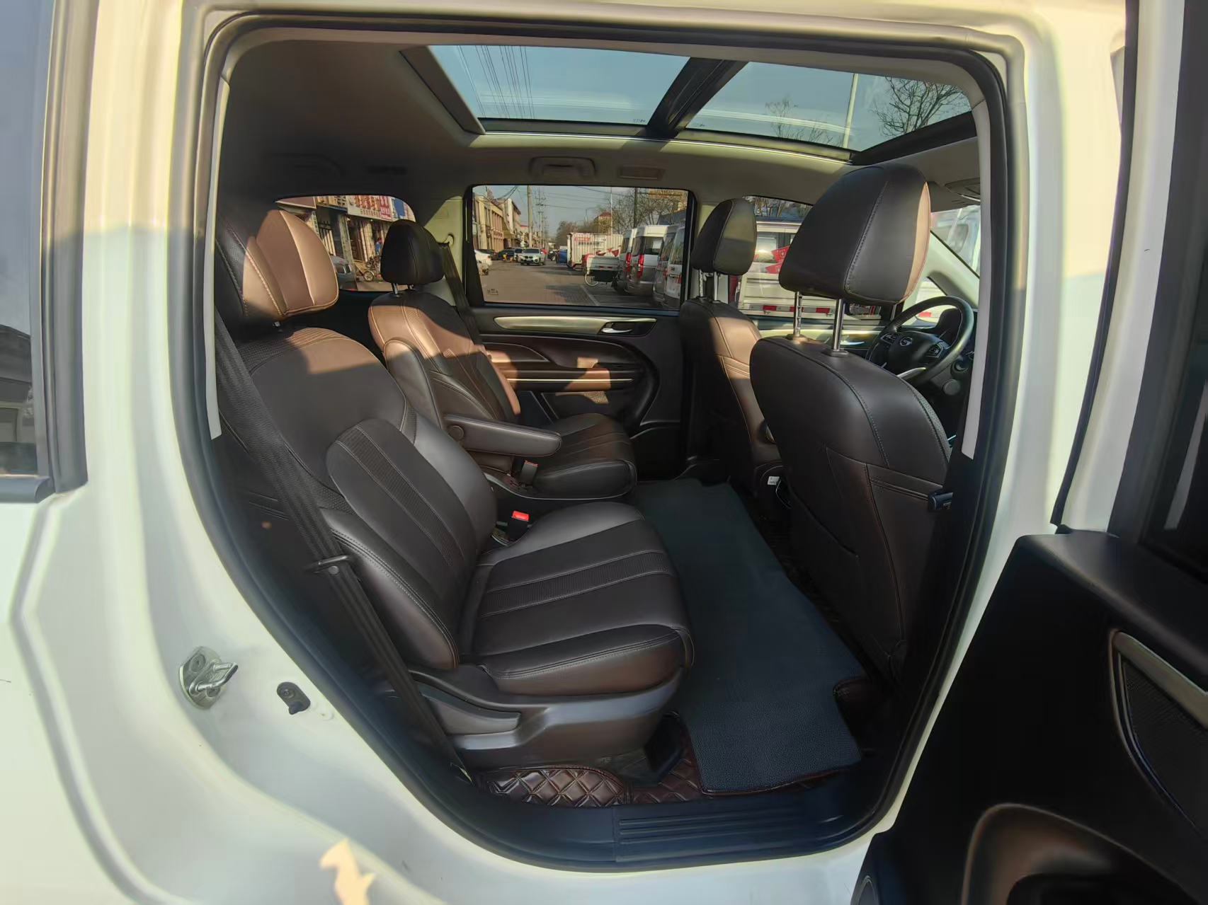 GAC Trumpchi M6 2019 car image #7