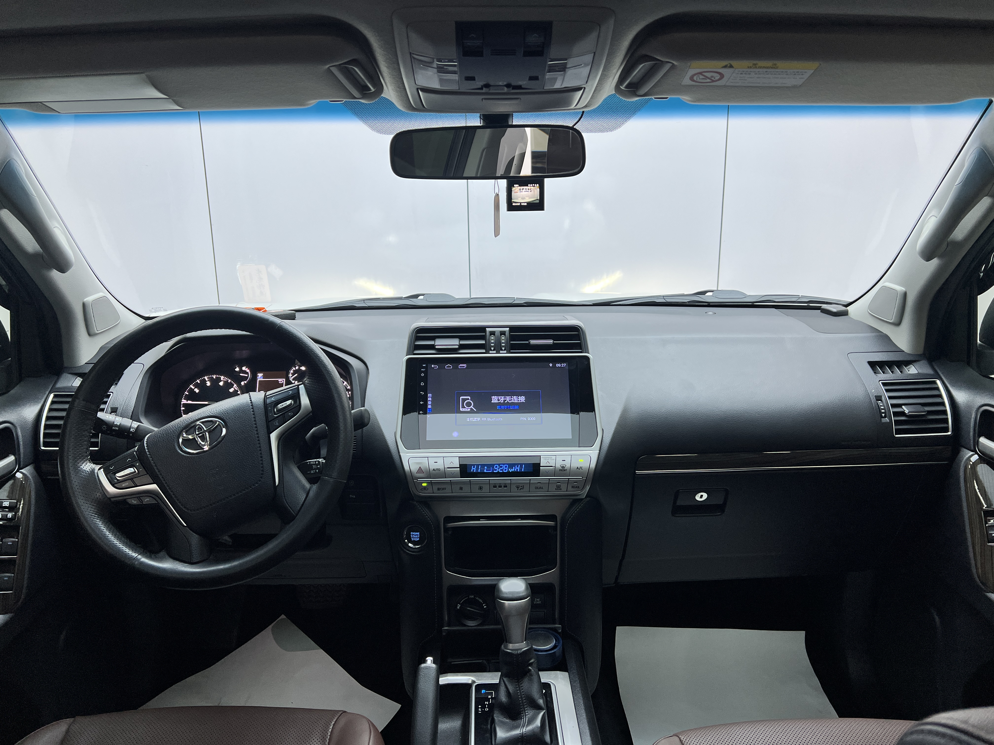 Toyota Land Cruiser Prado 2019 immagine di auto #7