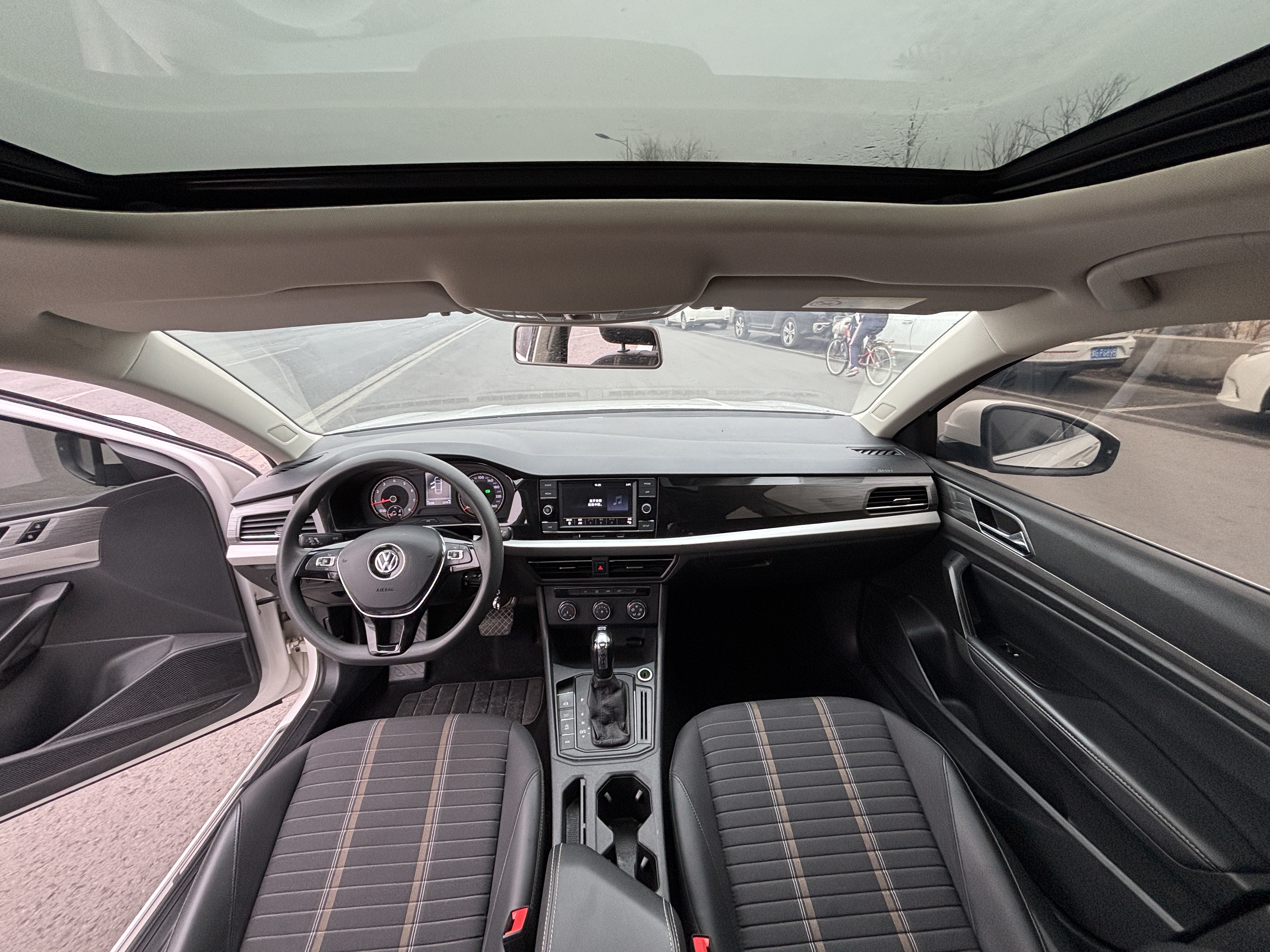 Volkswagen Lavida 2020 car image #7