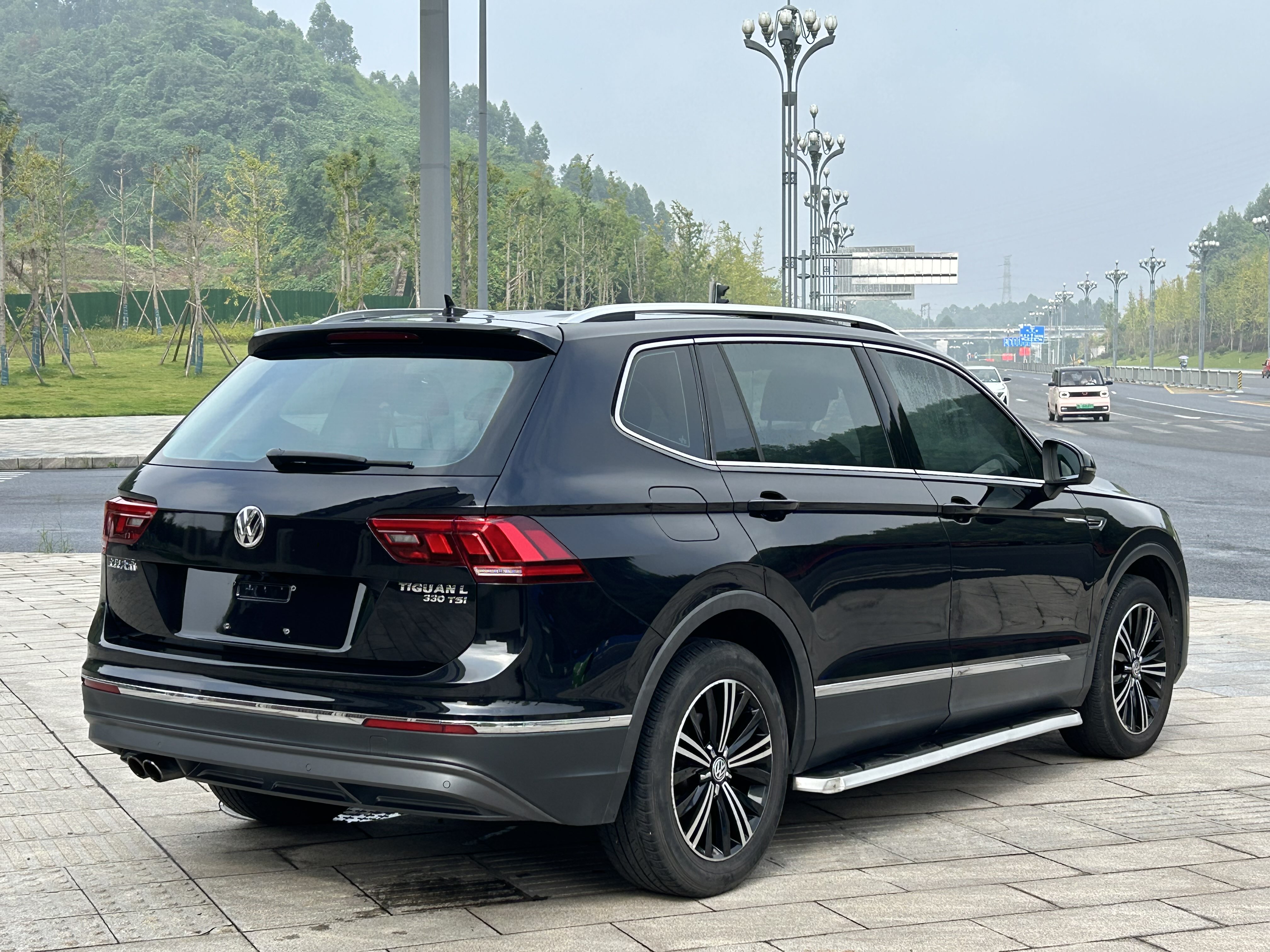 Volkswagen Tiguan L 2019 #7 Volkswagen Tiguan L 2019 car image #7