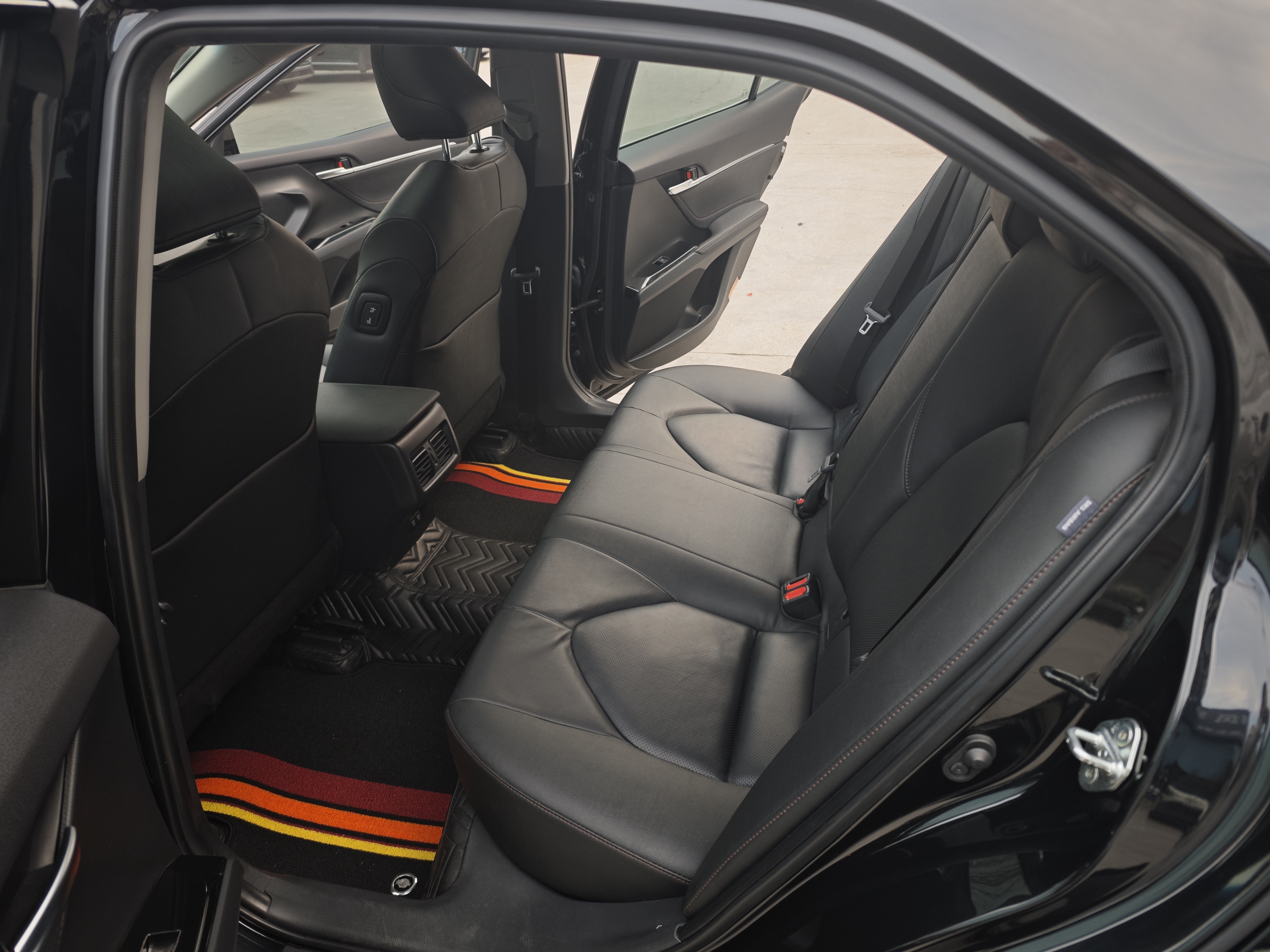 Toyota Camry 2020 car image #7