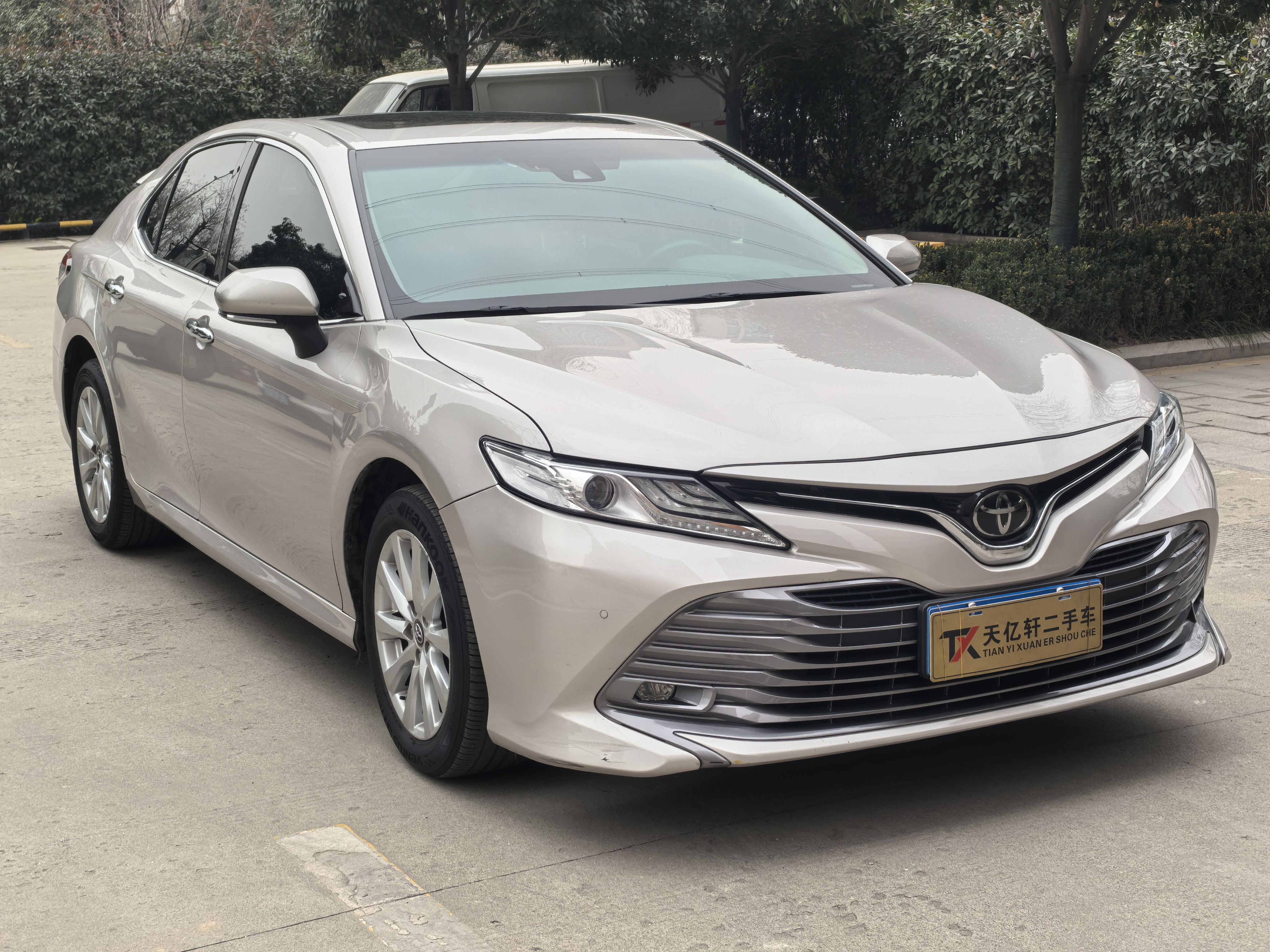 Toyota Camry 2020 car image #7