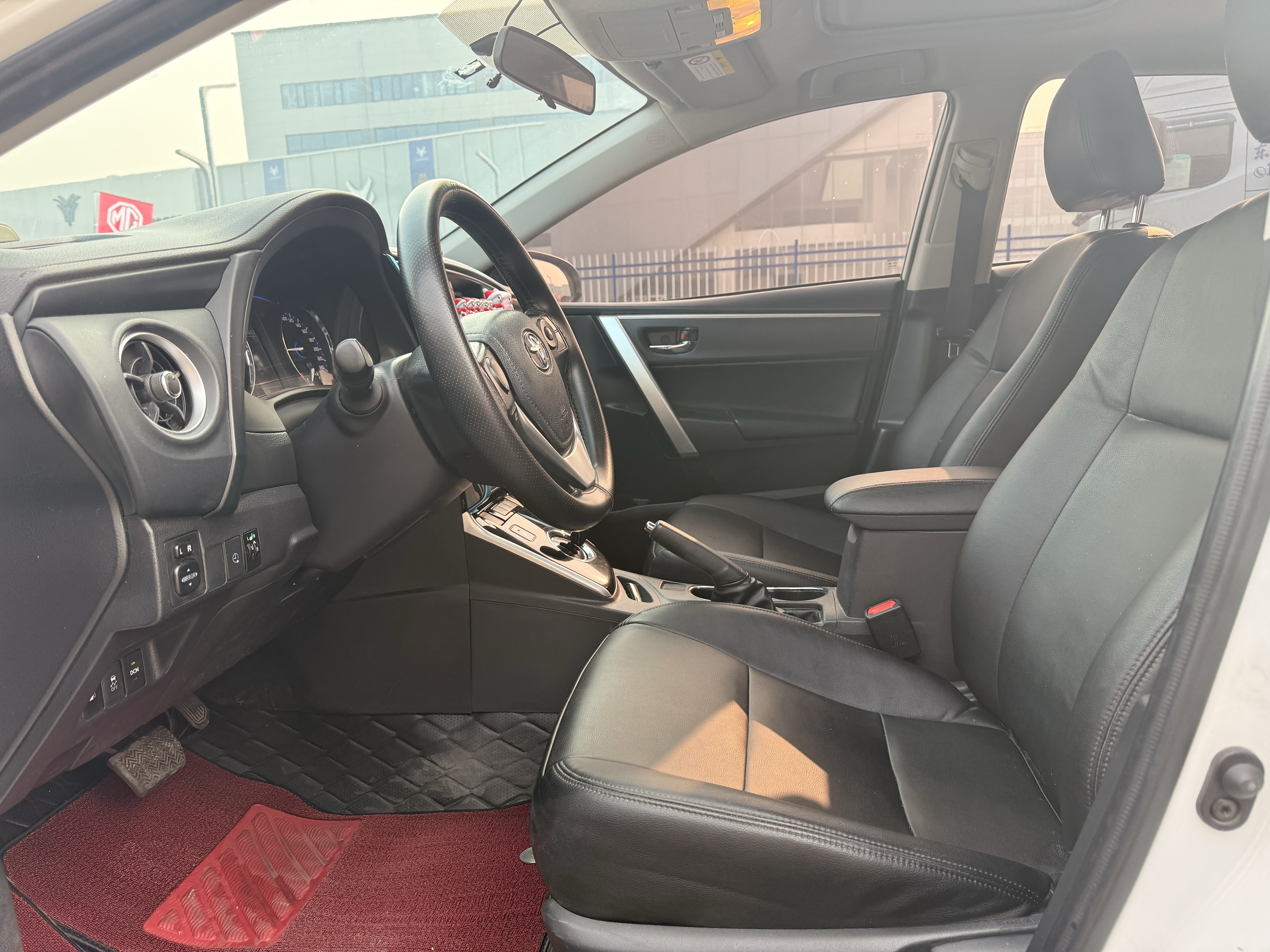 Toyota Corolla Hybird E+ 2022 immagine di auto #7