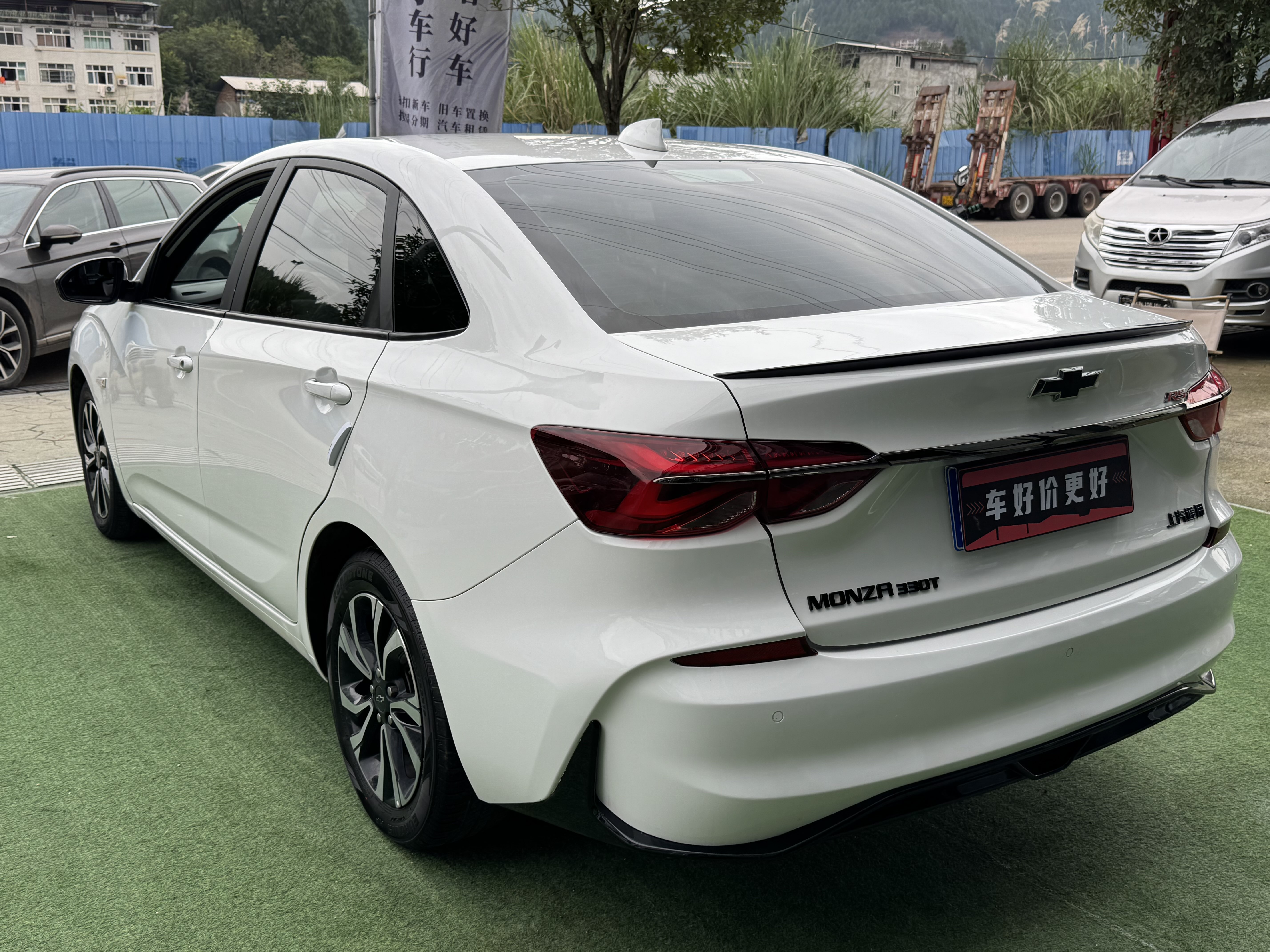 Chevrolet 2020 car image #7