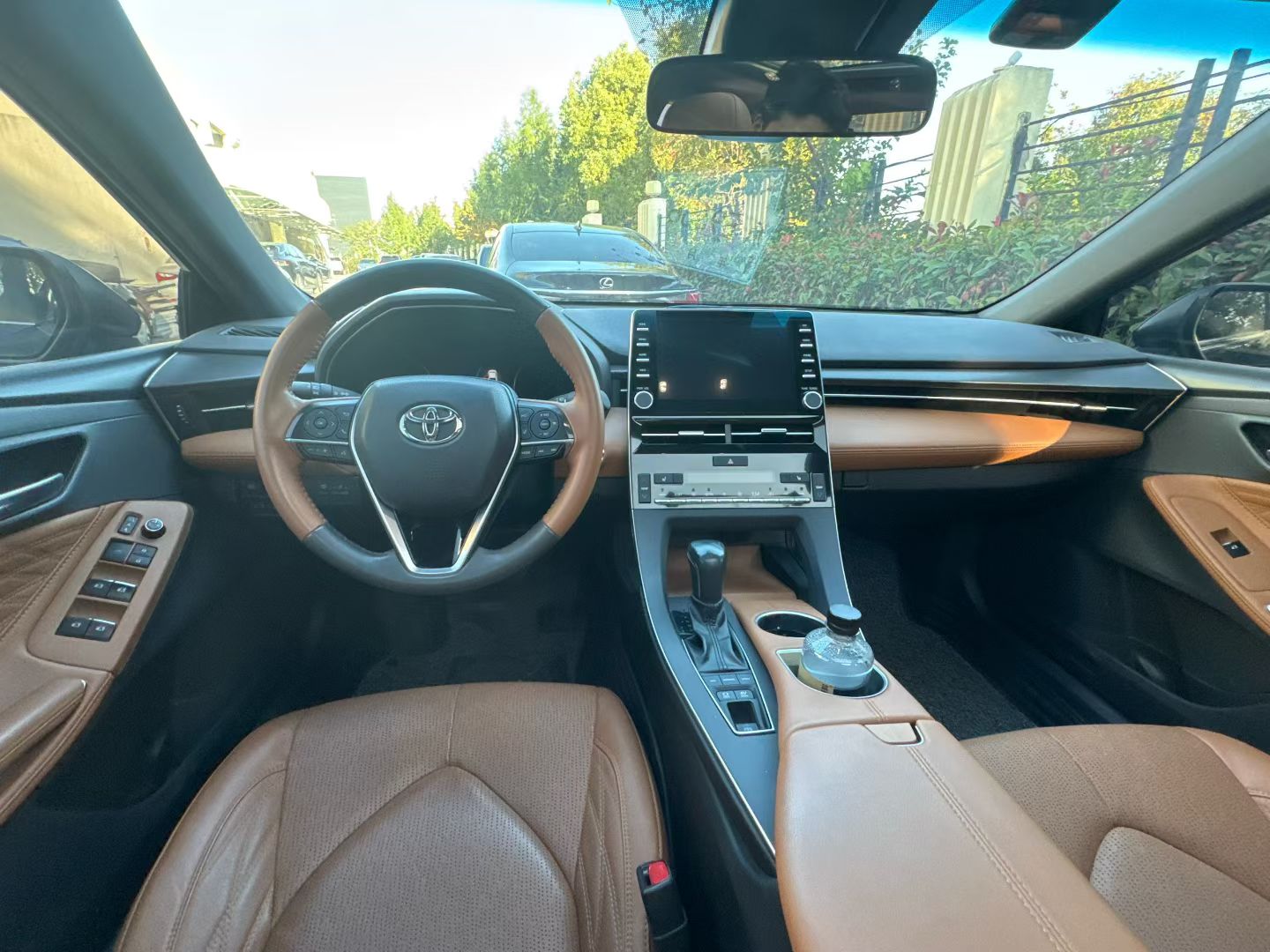 Toyota Avalon 2021 car image #7